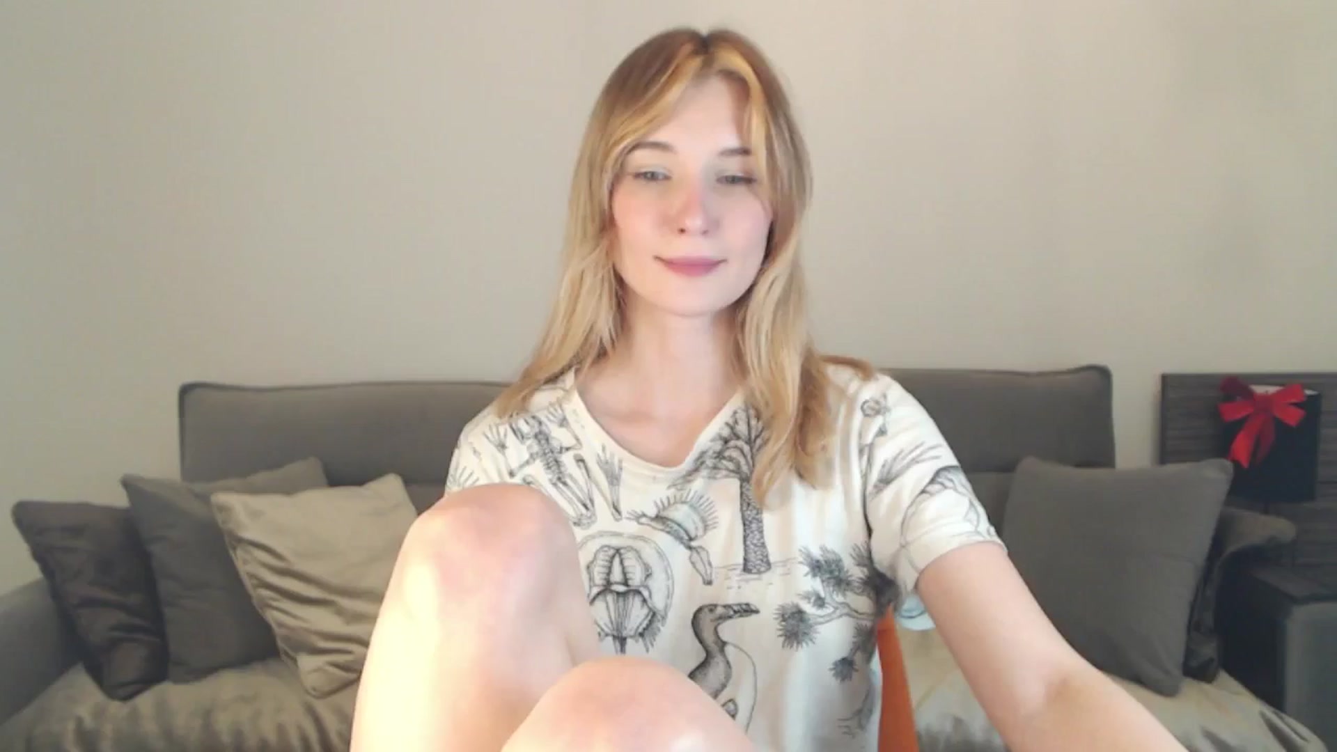Gallery image thumbnail from Divine_Rapier's myfreecams stream on, 02/05/2024, 19:11 image 4 of 20
