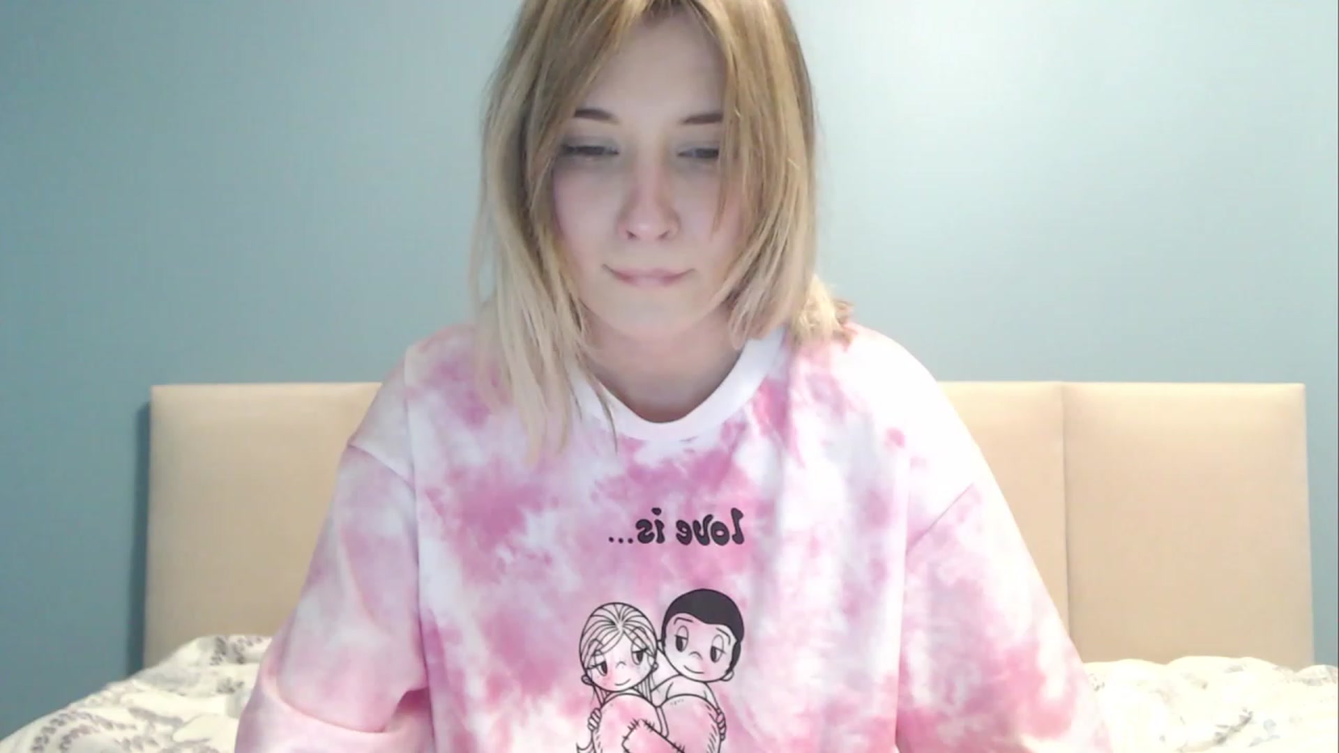 Gallery image thumbnail from Divine_Rapier's myfreecams stream on, 03/12/2024, 17:44 image 3 of 20