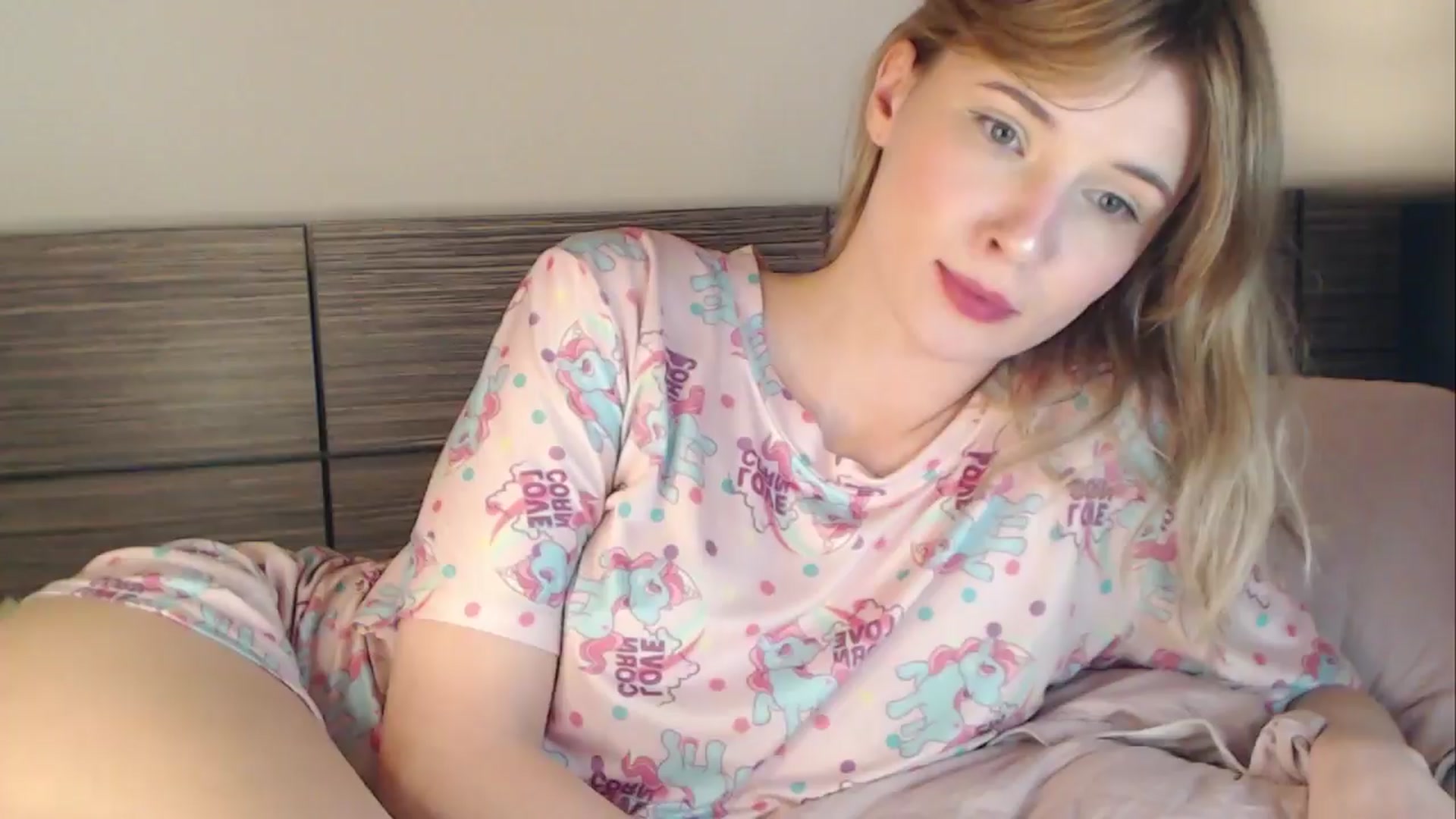 Gallery image thumbnail from Divine_Rapier's myfreecams stream on, 04/04/2024, 18:07 image 12 of 20