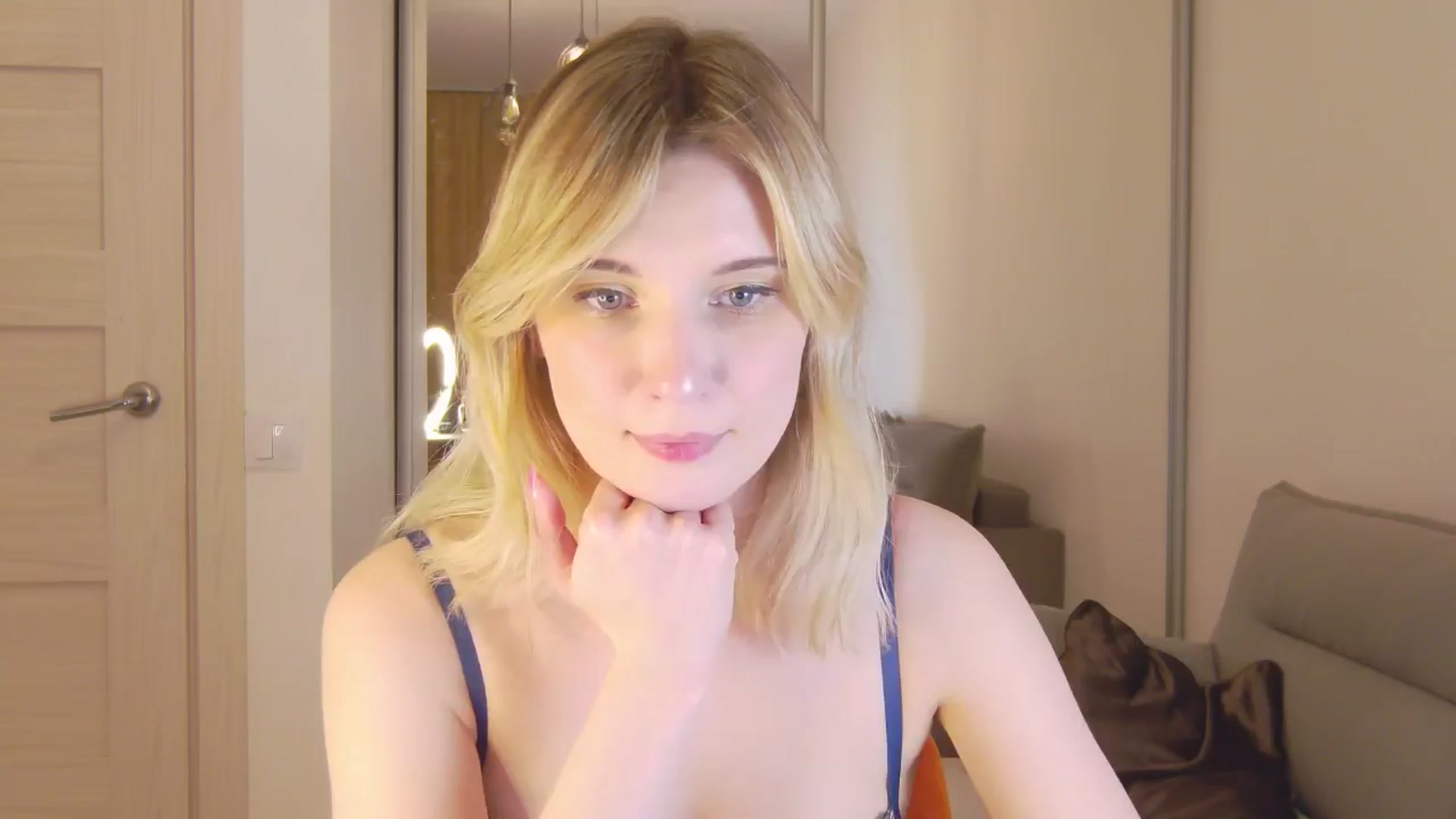 Gallery image thumbnail from Divine_Rapier's myfreecams stream on, 05/17/2024, 20:13 image 7 of 20