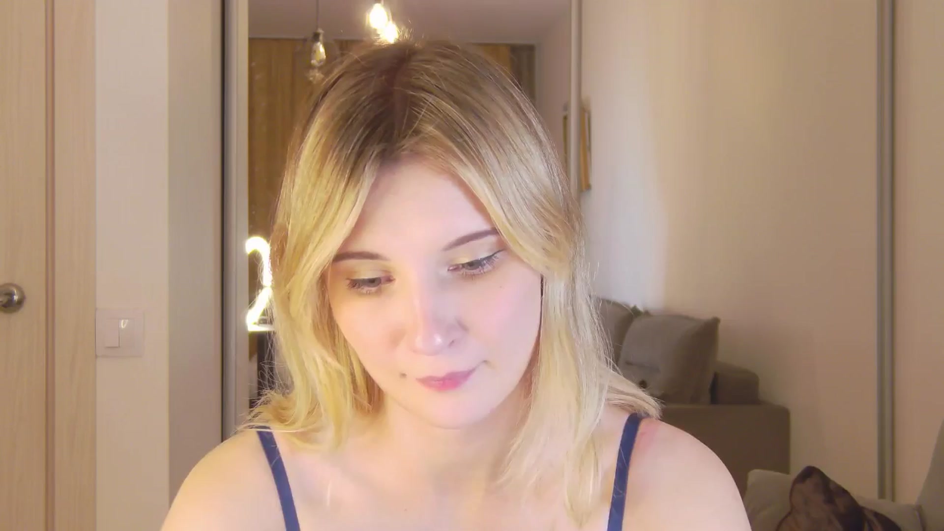 Gallery image thumbnail from Divine_Rapier's myfreecams stream on, 05/17/2024, 20:13 image 4 of 20