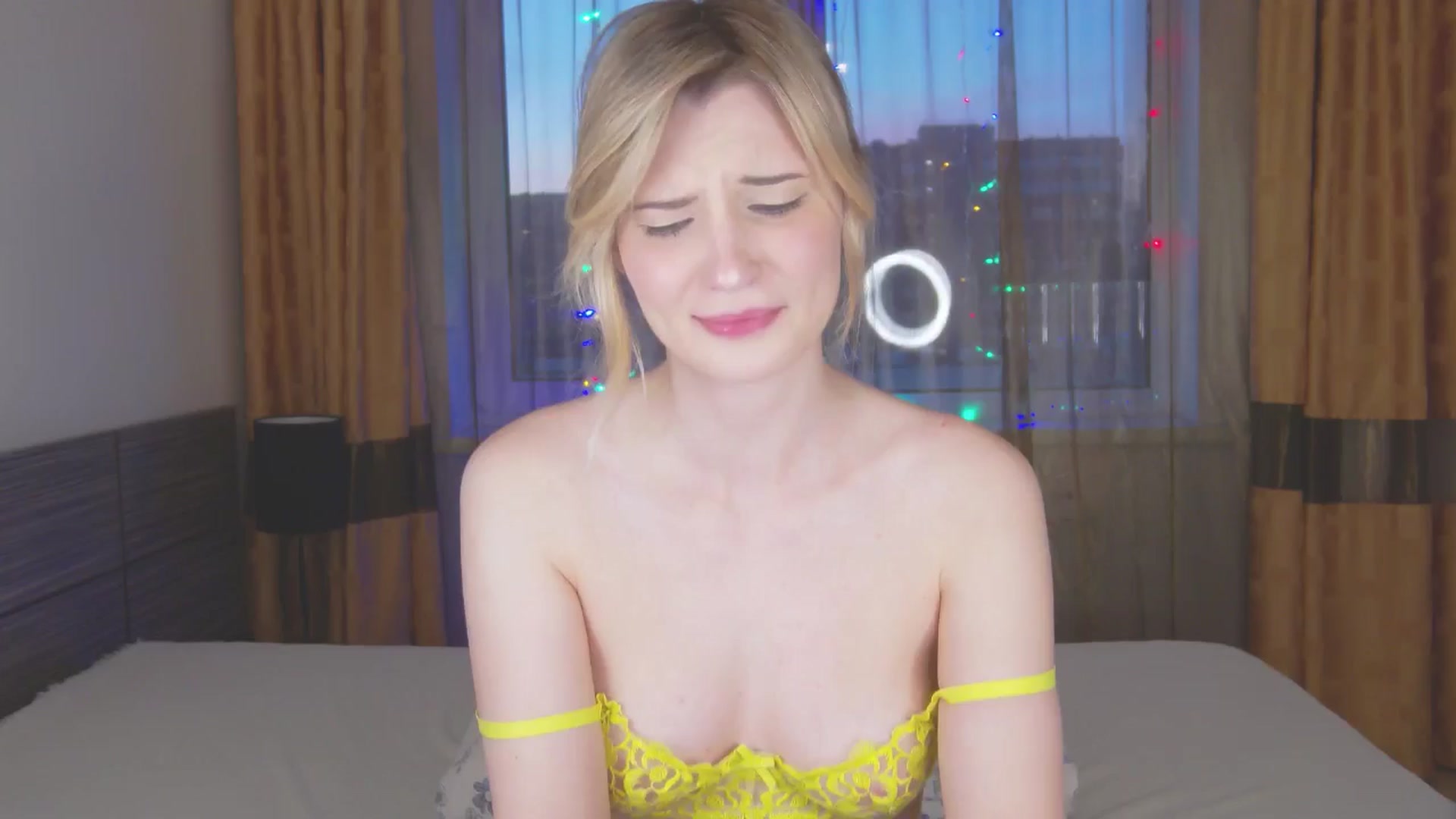 Gallery image thumbnail from Divine_Rapier's myfreecams stream on, 05/20/2024, 20:05 image 9 of 20