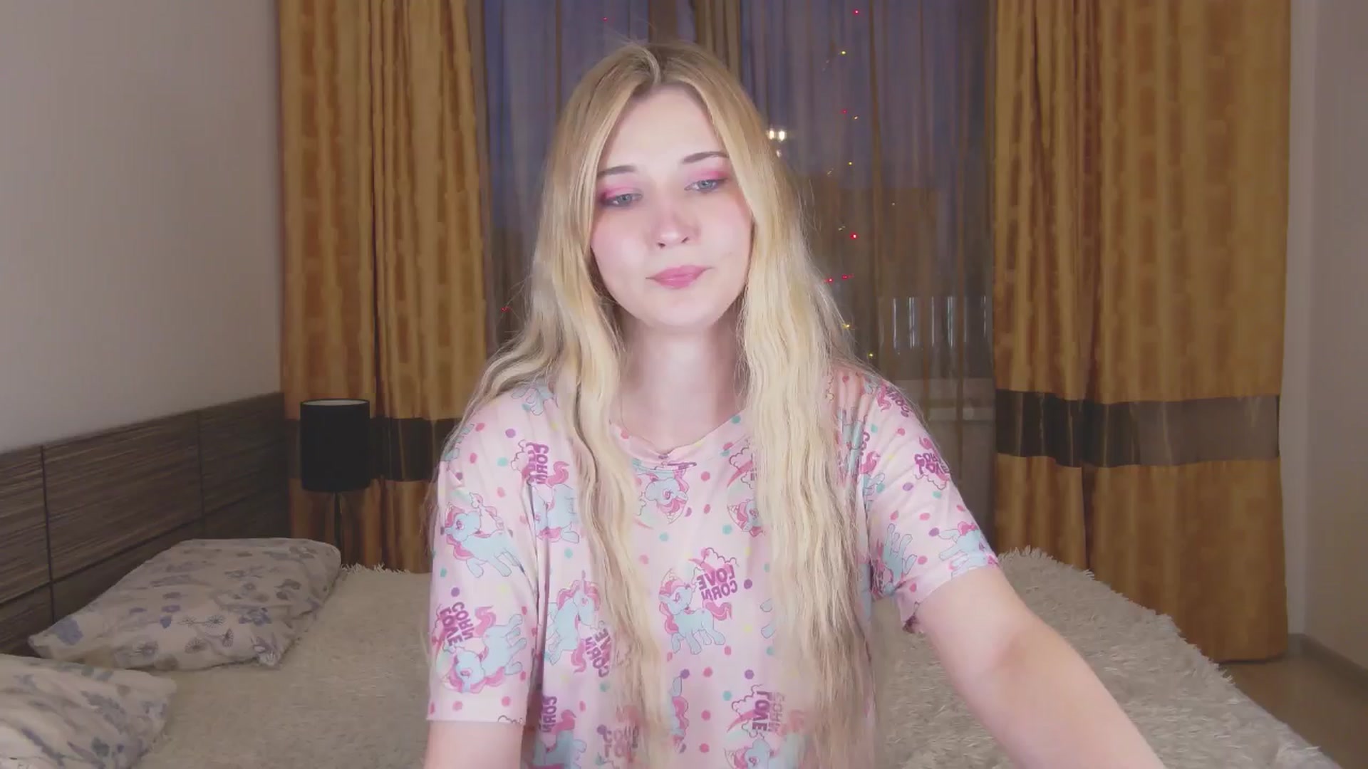 Gallery image thumbnail from Divine_Rapier's myfreecams stream on, 06/23/2024, 20:49 image 18 of 20