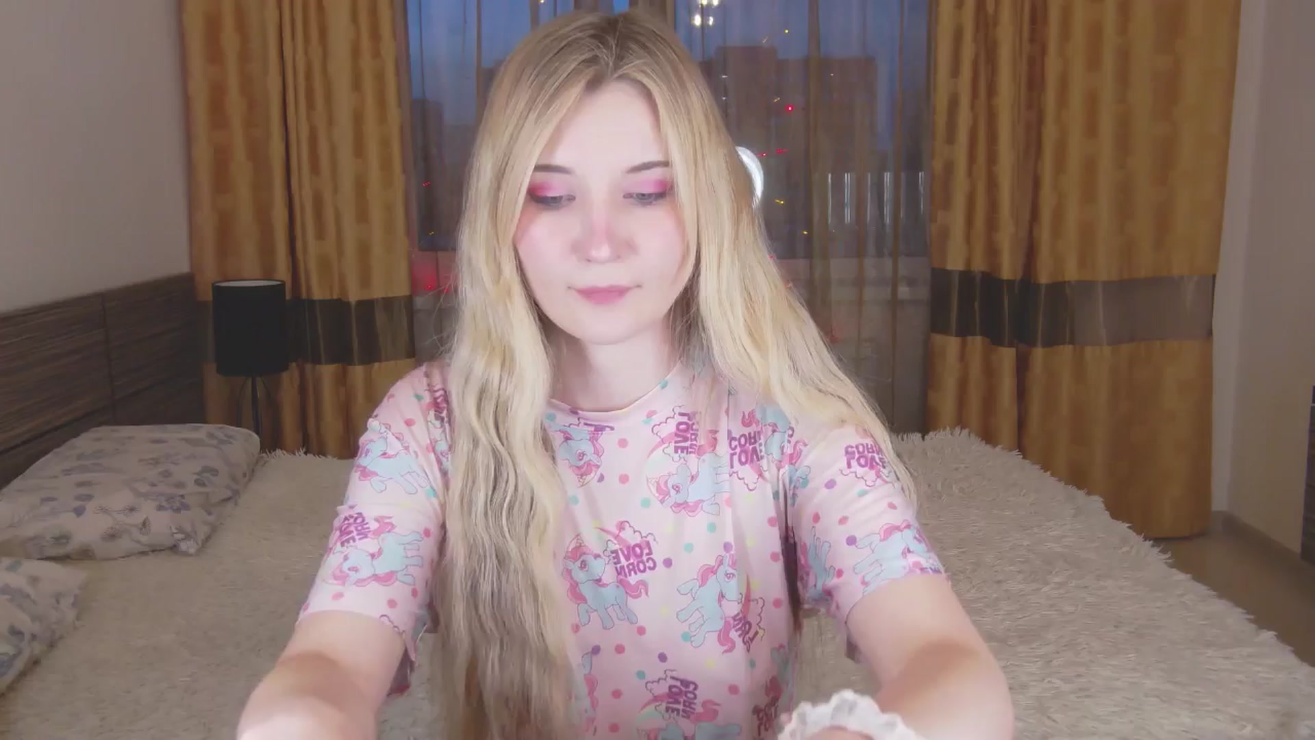 Gallery image thumbnail from Divine_Rapier's myfreecams stream on, 06/23/2024, 20:49 image 1 of 20