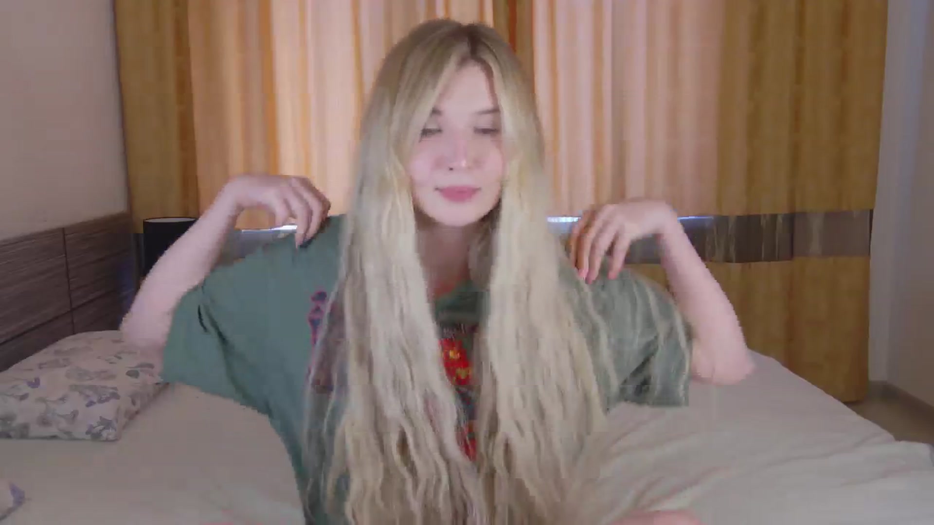 Gallery image thumbnail from Divine_Rapier's myfreecams stream on, 06/25/2024, 11:23 image 4 of 20