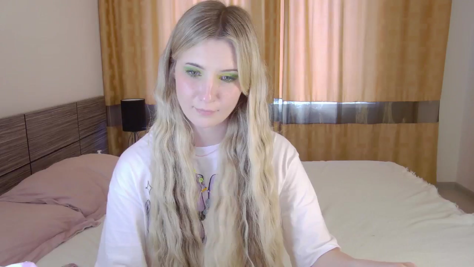 Gallery image thumbnail from Divine_Rapier's myfreecams stream on, 07/06/2024, 14:37 image 5 of 20