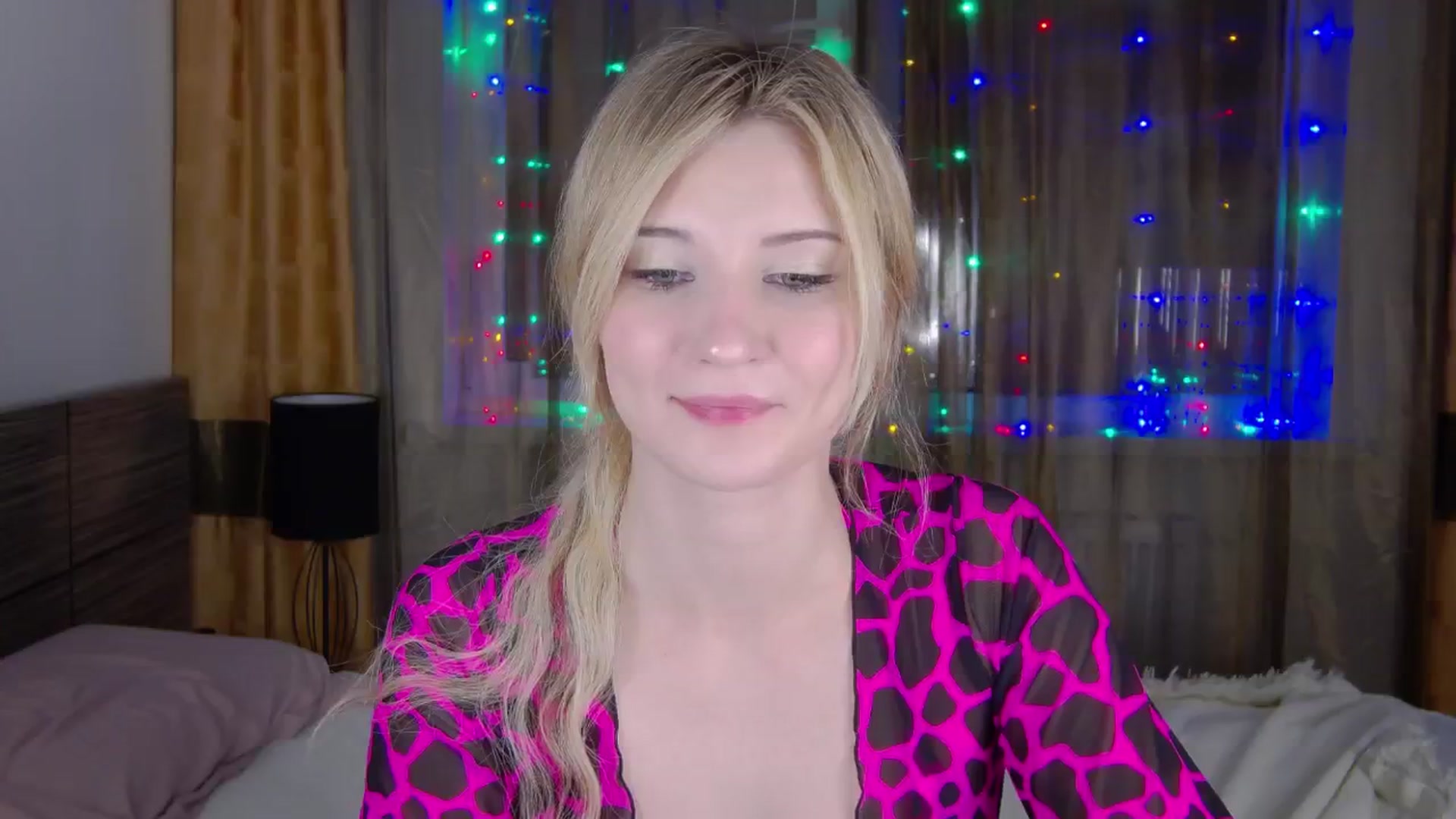 Gallery image thumbnail from Divine_Rapier's myfreecams stream on, 07/12/2024, 22:09 image 13 of 20
