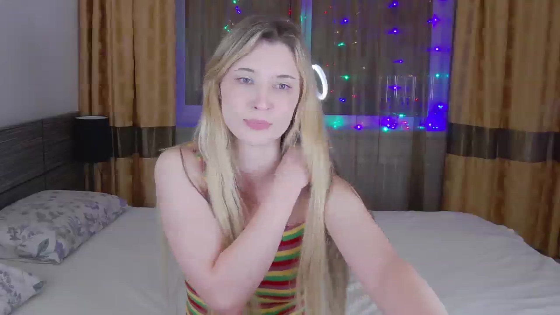 Gallery image thumbnail from Divine_Rapier's myfreecams stream on, 08/21/2024, 19:48 image 18 of 20