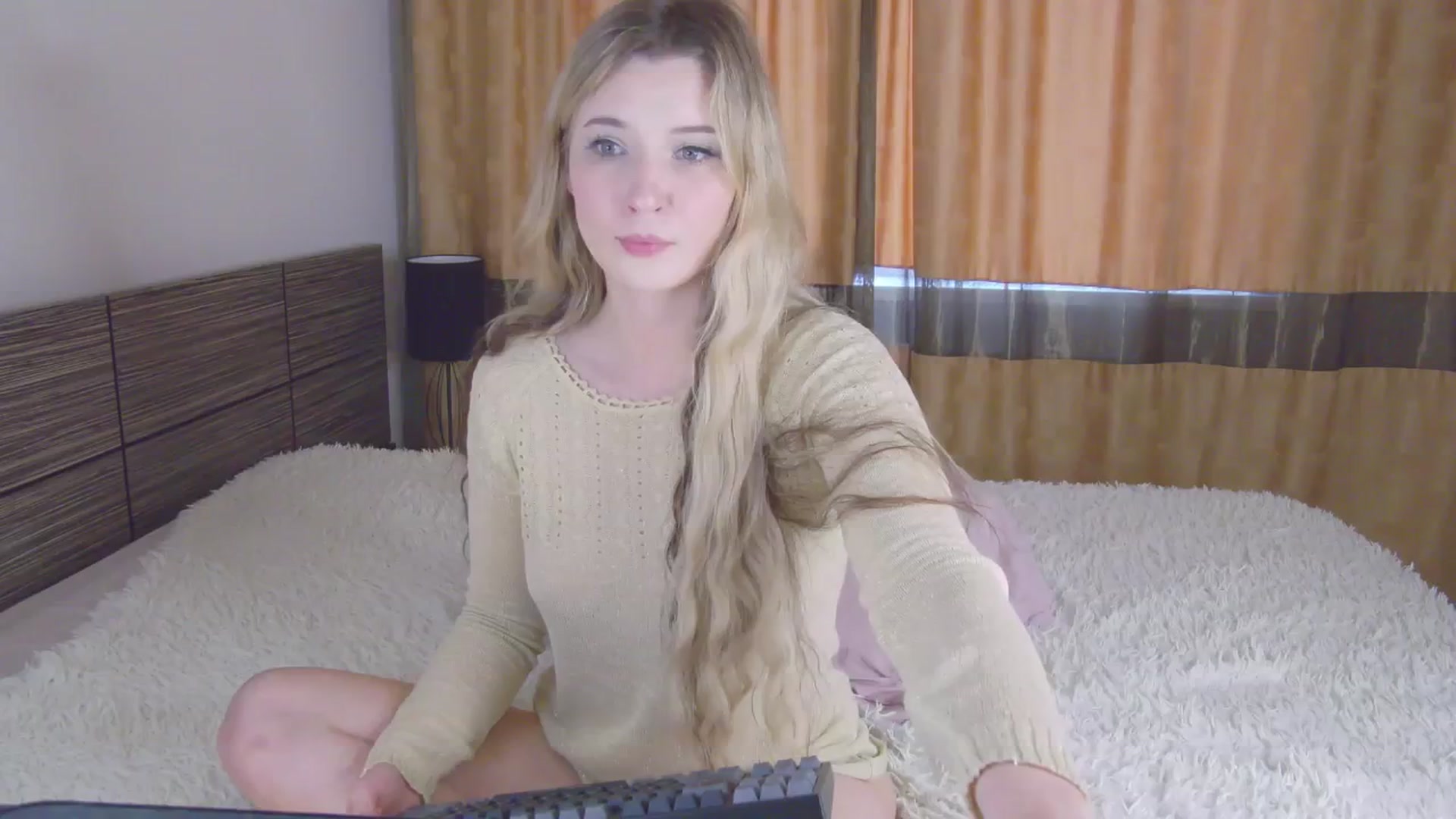 Gallery image thumbnail from Divine_Rapier's myfreecams stream on, 08/27/2024, 16:22 image 11 of 20