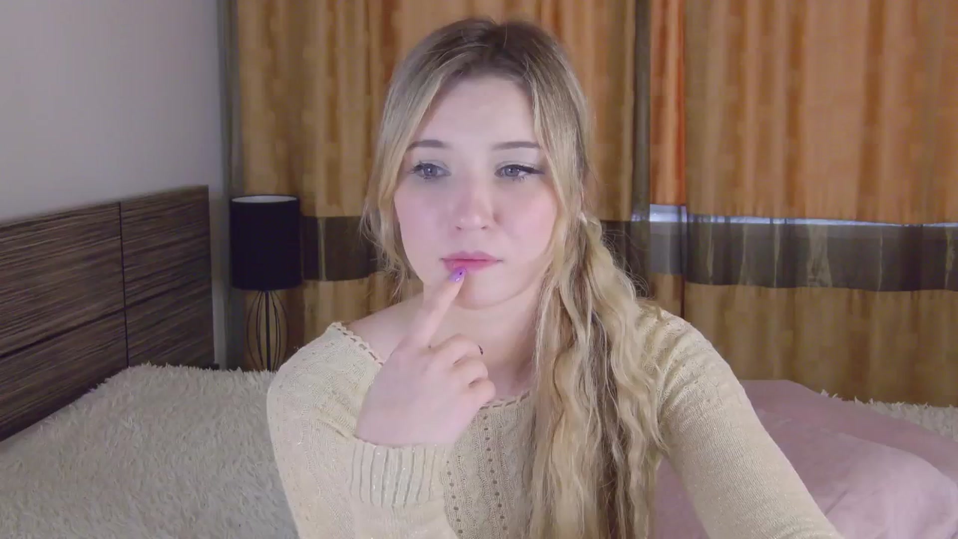 Gallery image thumbnail from Divine_Rapier's myfreecams stream on, 08/27/2024, 17:04 image 17 of 20