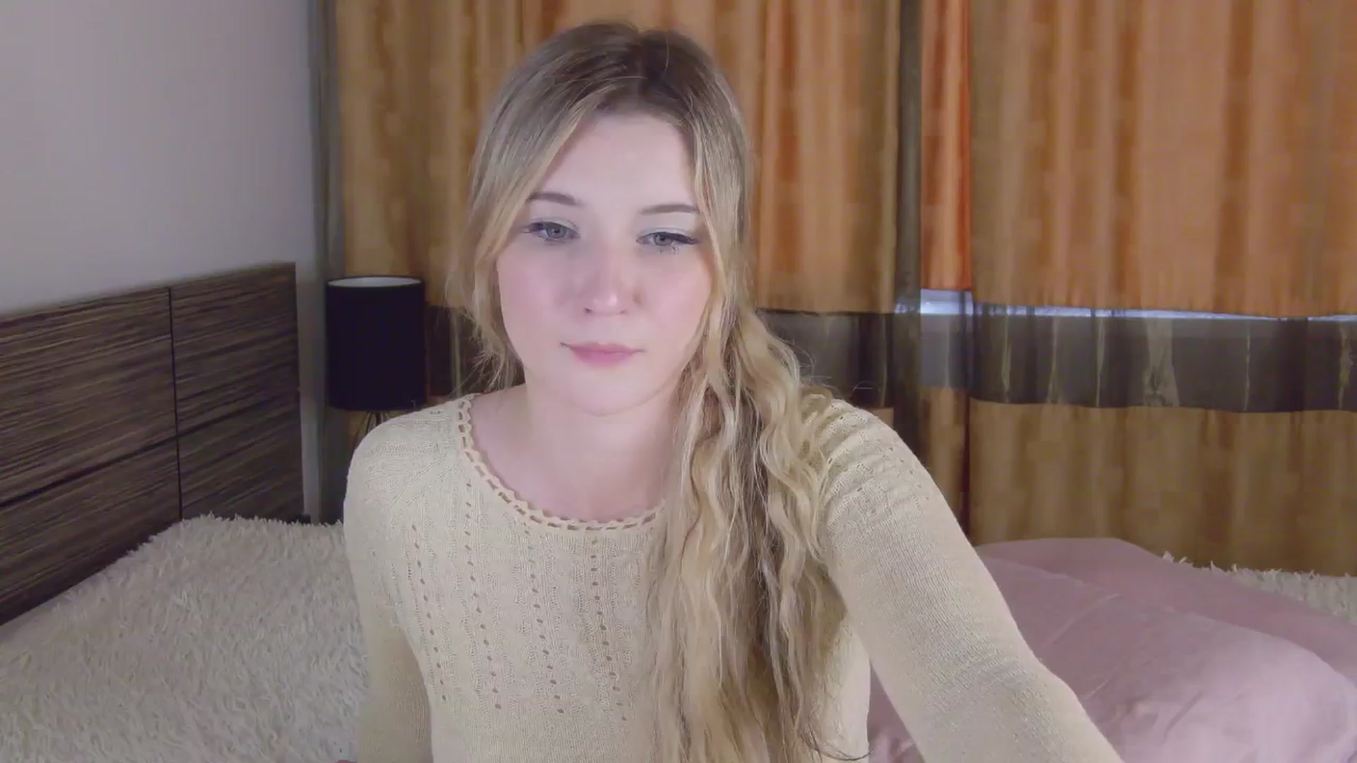 Gallery image thumbnail from Divine_Rapier's myfreecams stream on, 08/27/2024, 17:04 image 16 of 20