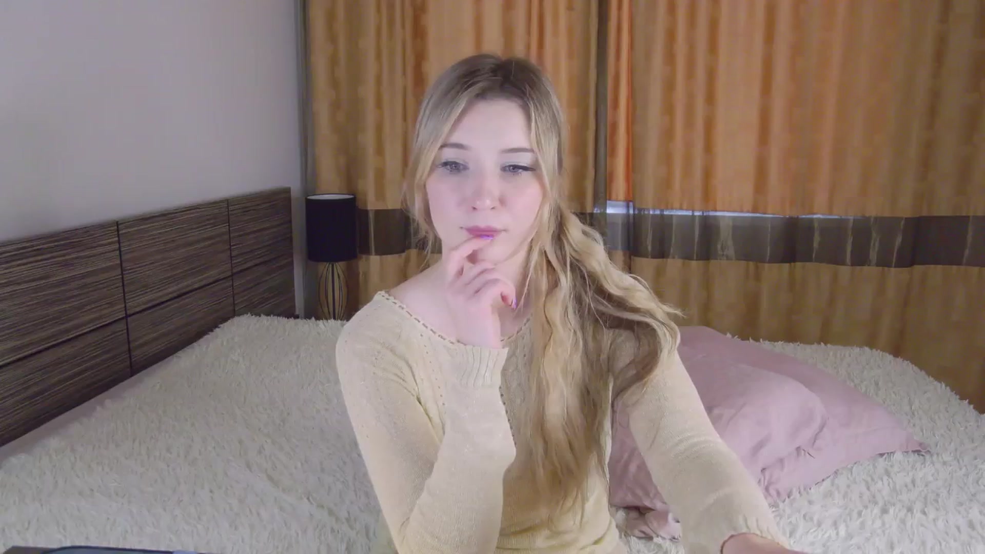 Gallery image thumbnail from Divine_Rapier's myfreecams stream on, 08/27/2024, 17:04 image 15 of 20