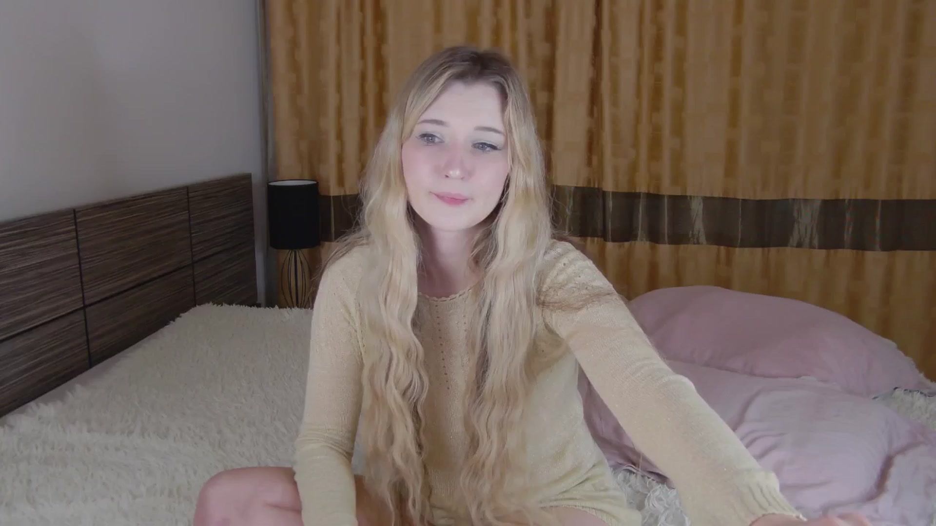 Gallery image thumbnail from Divine_Rapier's myfreecams stream on, 08/27/2024, 19:43 image 6 of 20