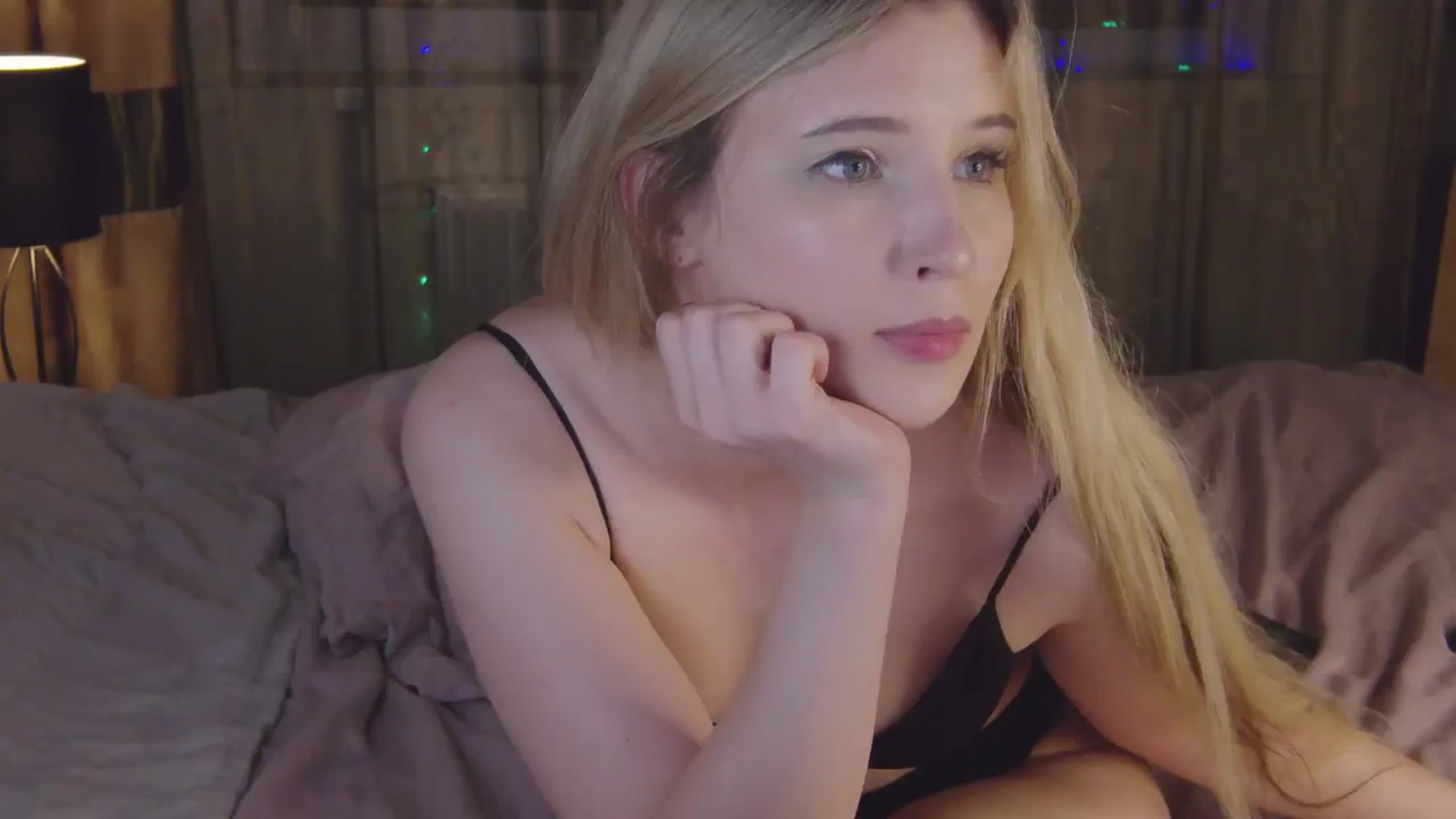 Gallery image thumbnail from Divine_Rapier's myfreecams stream on, 09/04/2024, 19:42 image 12 of 20