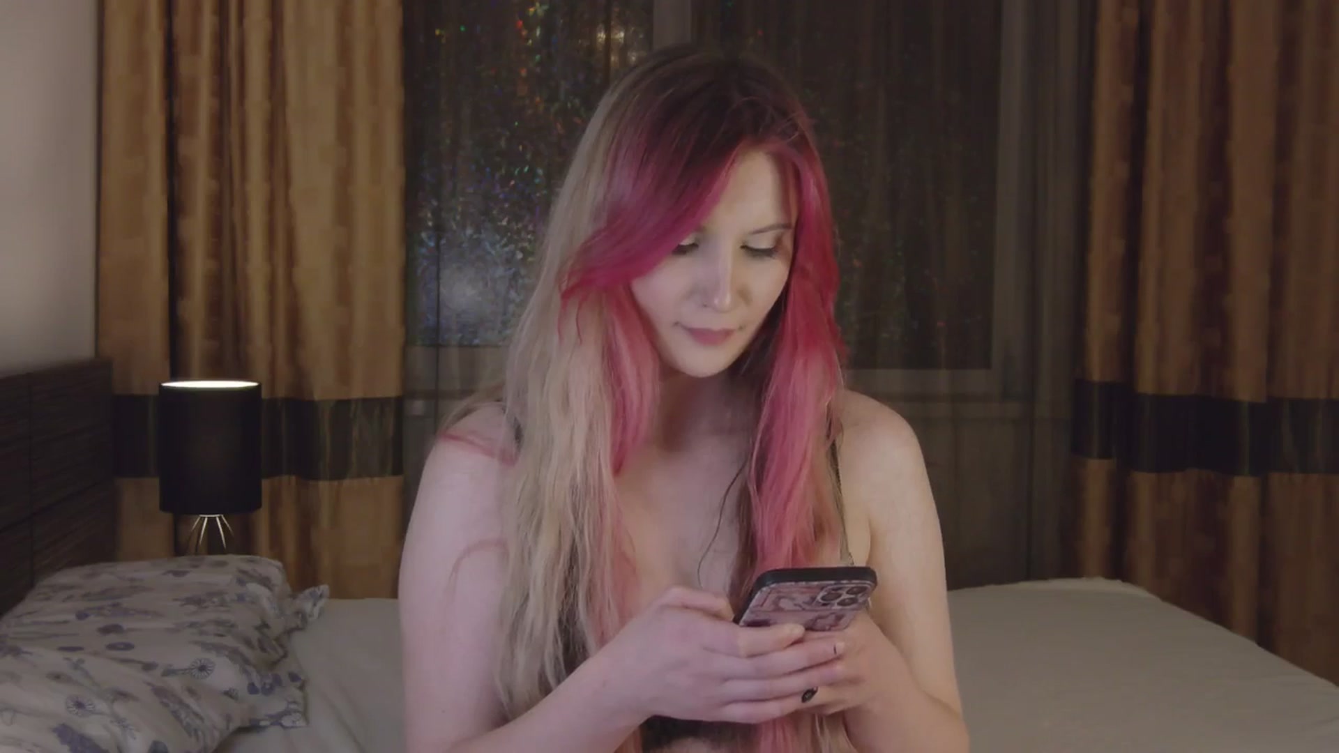 Gallery image thumbnail from Divine_Rapier's myfreecams stream on, 09/21/2024, 18:23 image 9 of 20