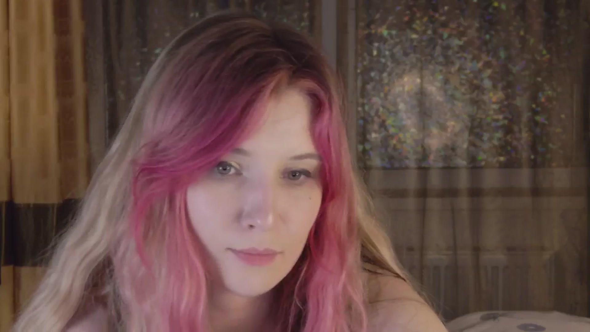 Gallery image thumbnail from Divine_Rapier's myfreecams stream on, 09/23/2024, 20:47 image 19 of 20