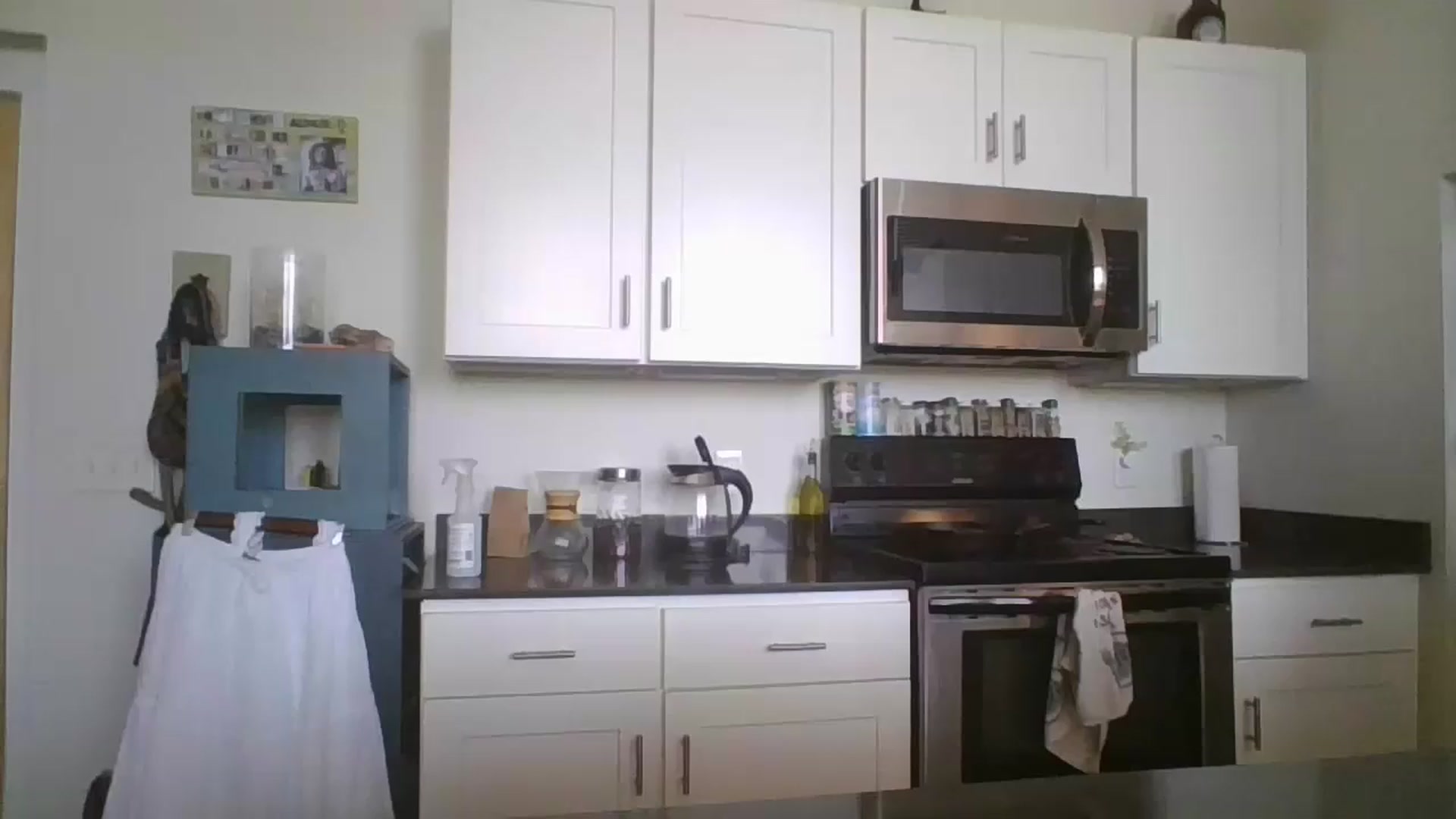 Gallery image thumbnail from DjDreamKitten's myfreecams stream on, 04/19/2023, 21:13 image 2 of 20