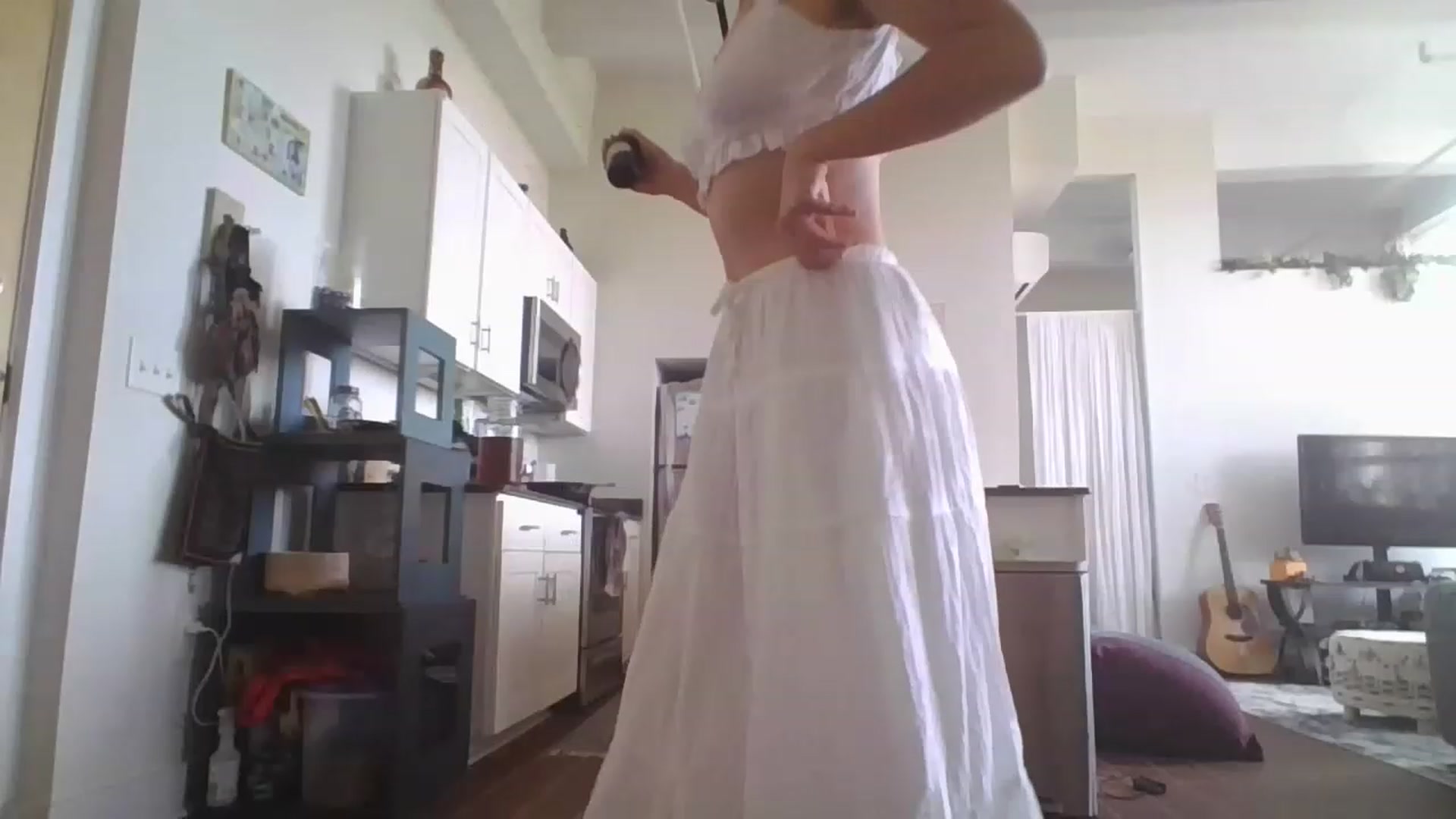 Gallery image thumbnail from DjDreamKitten's myfreecams stream on, 04/19/2023, 21:13 image 8 of 20