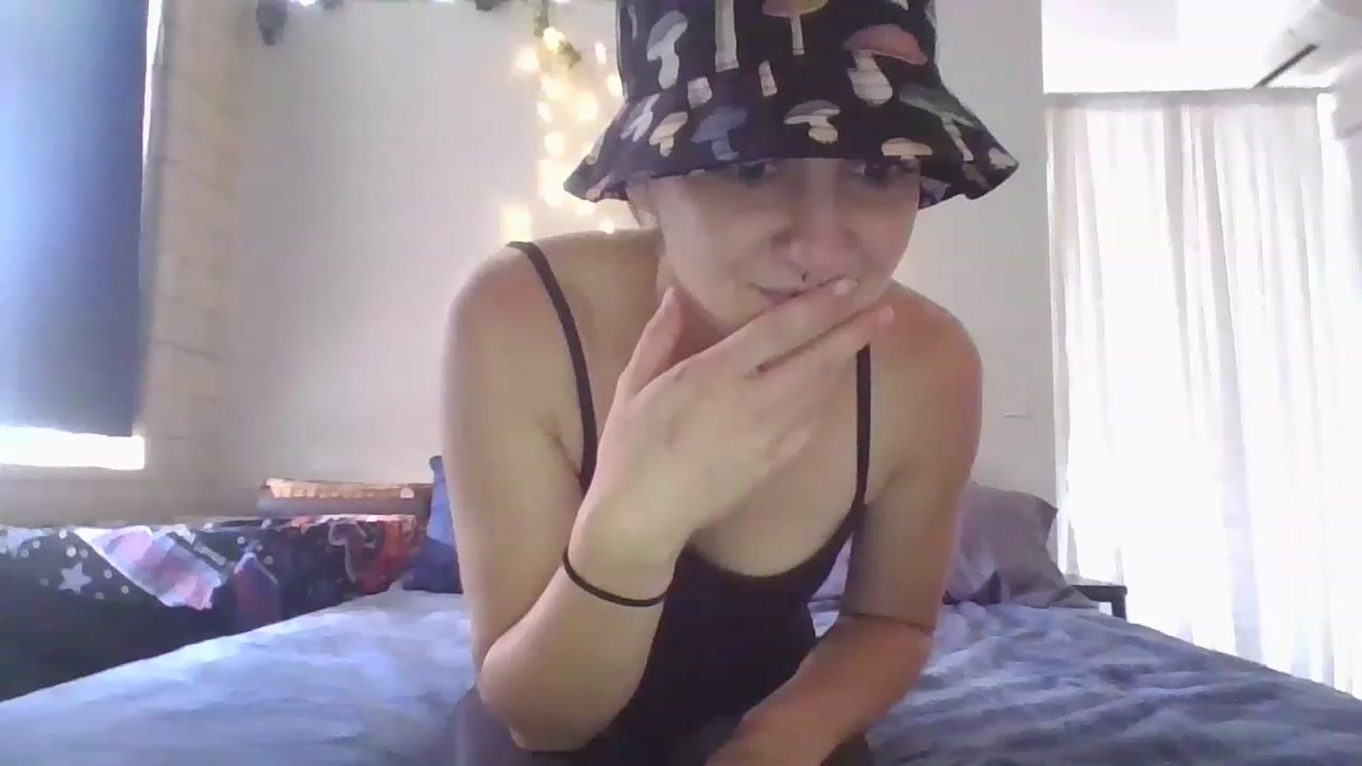 Gallery image thumbnail from DjDreamKitten's myfreecams stream on, 05/04/2023, 16:26 image 2 of 20