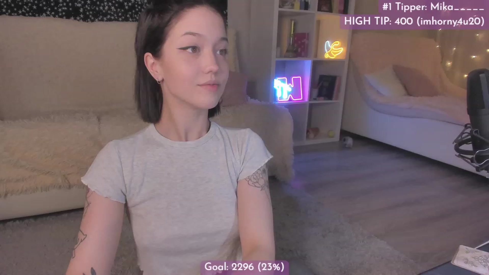 Gallery image thumbnail from Dj_Lilu's myfreecams stream on, 11/25/2022, 13:29 image 8 of 20