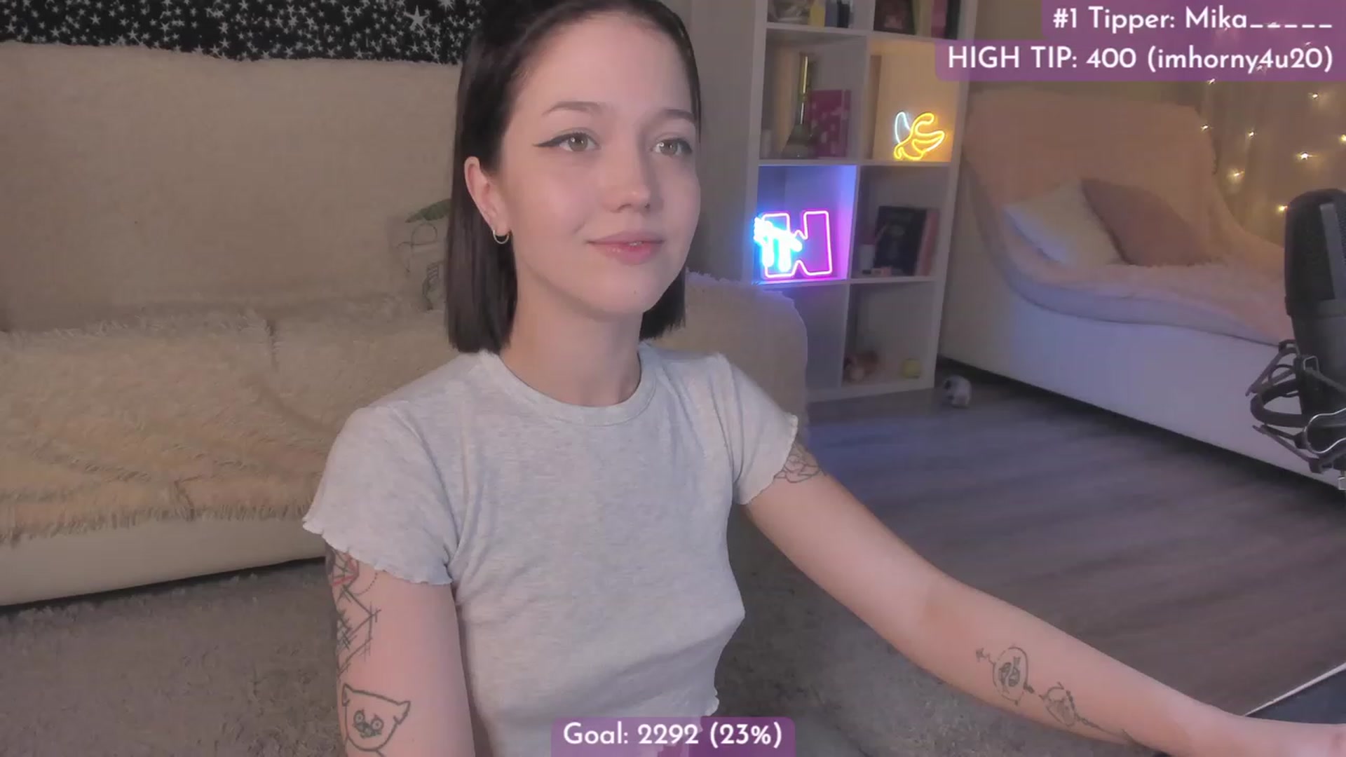 Gallery image thumbnail from Dj_Lilu's myfreecams stream on, 11/25/2022, 13:29 image 19 of 20