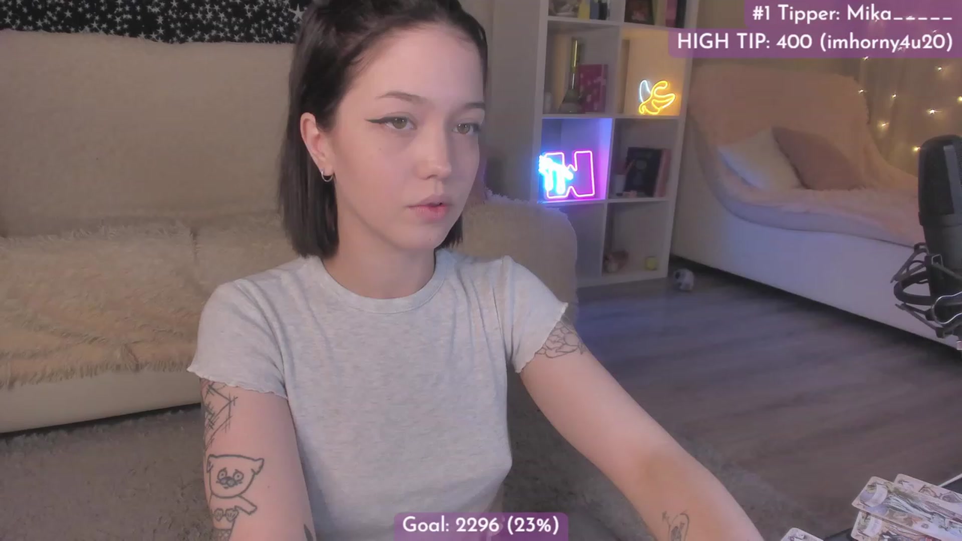 Gallery image thumbnail from Dj_Lilu's myfreecams stream on, 11/25/2022, 13:29 image 7 of 20