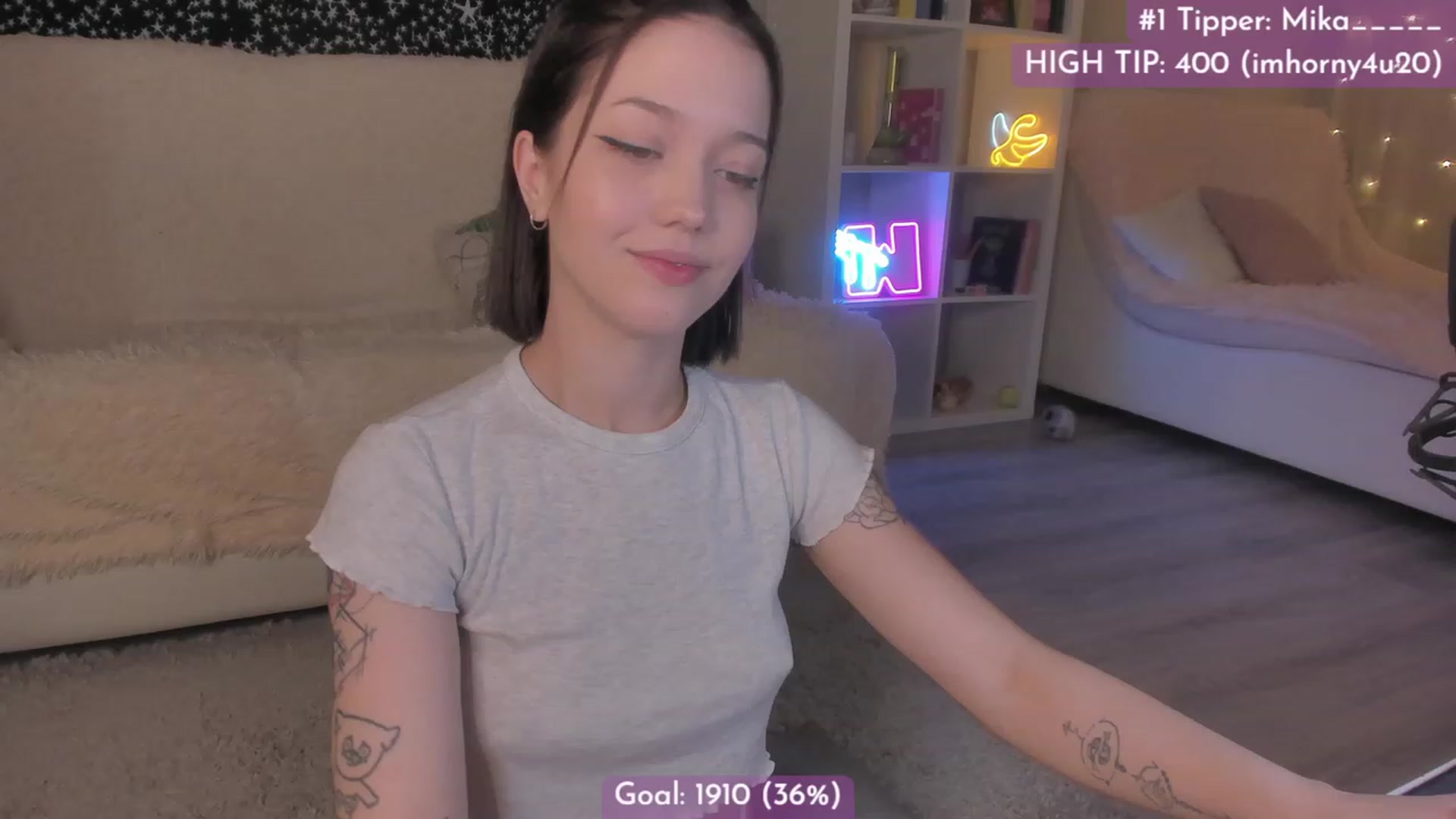 Gallery image thumbnail from Dj_Lilu's myfreecams stream on, 11/25/2022, 15:03 image 7 of 20