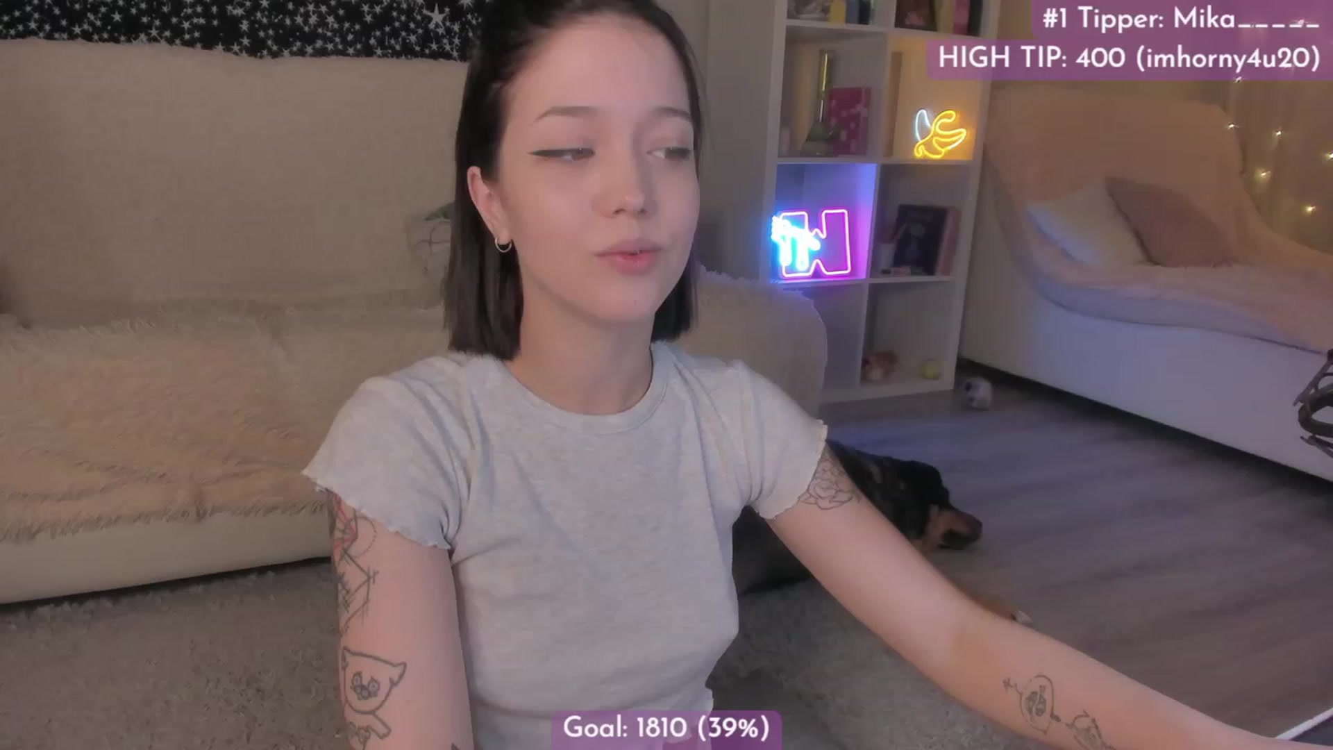 Gallery image thumbnail from Dj_Lilu's myfreecams stream on, 11/25/2022, 15:03 image 16 of 20
