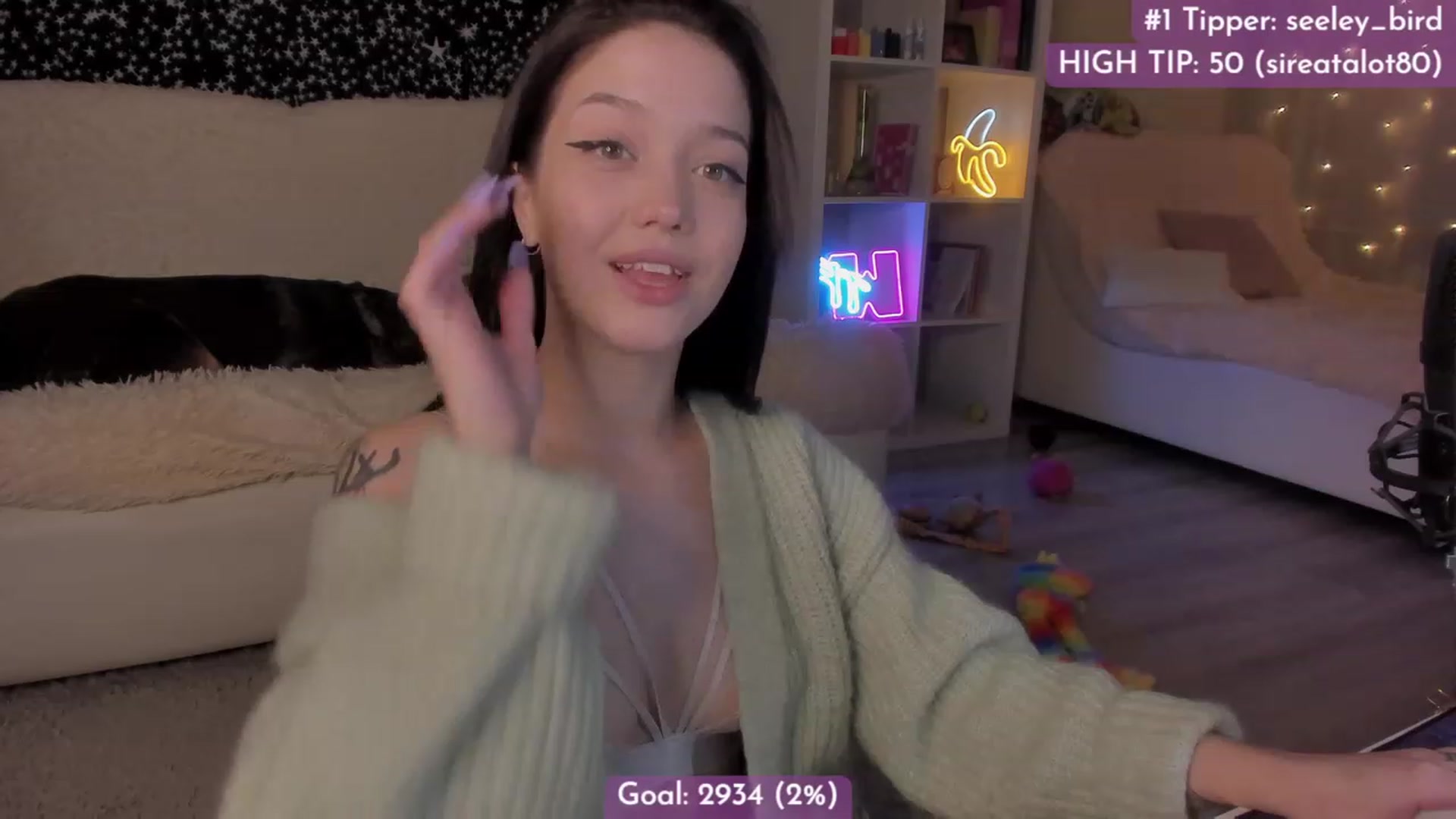 Gallery image thumbnail from Dj_Lilu's myfreecams stream on, 12/09/2022, 12:43 image 11 of 20