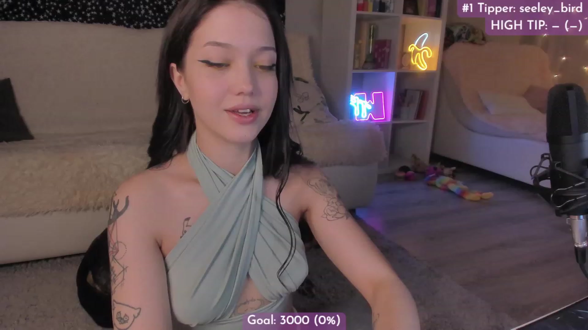 Gallery image thumbnail from Dj_Lilu's myfreecams stream on, 12/10/2022, 20:05 image 13 of 20