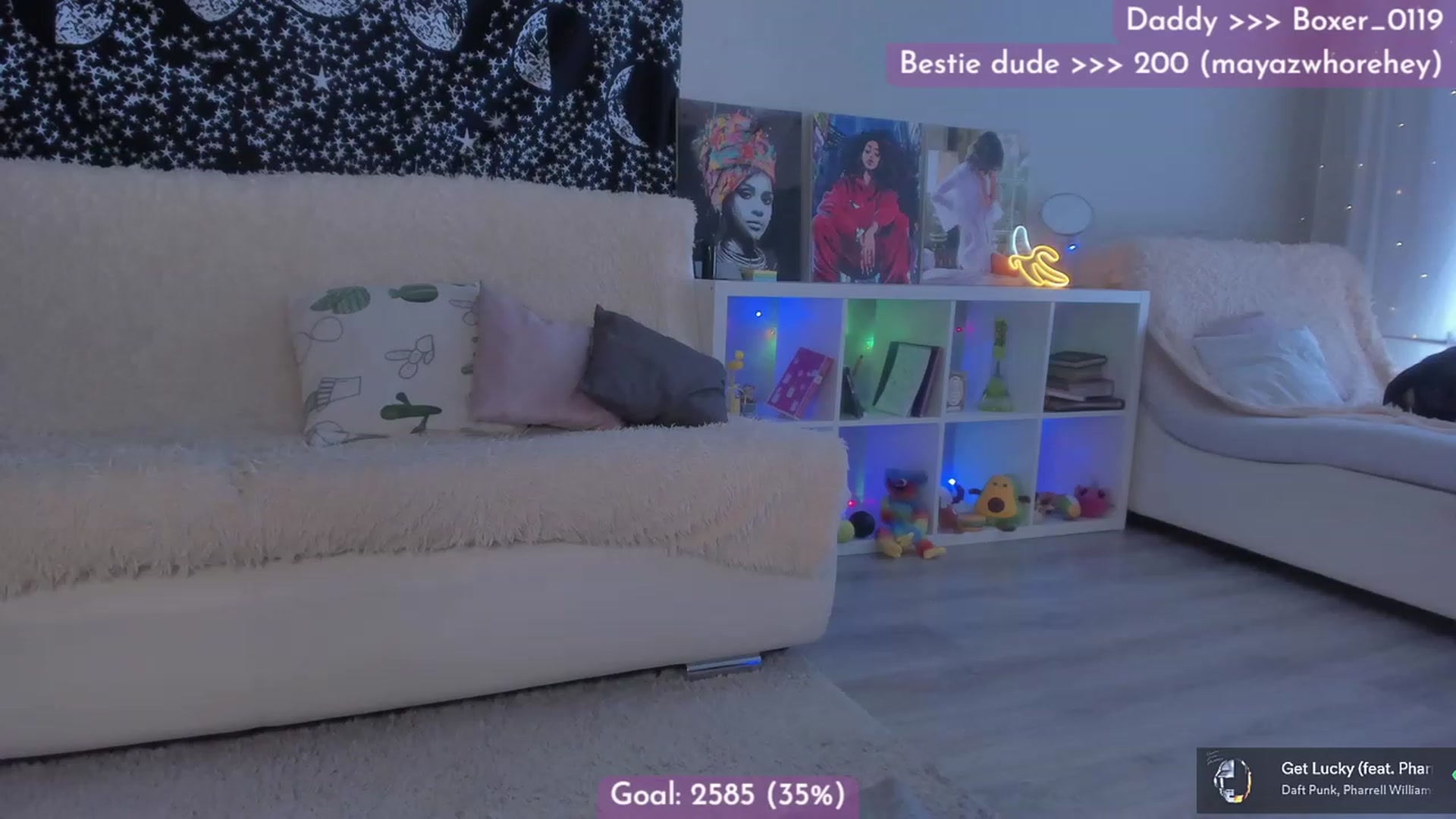 Gallery image thumbnail from Dj_Lilu's myfreecams stream on, 01/30/2023, 08:13 image 10 of 20
