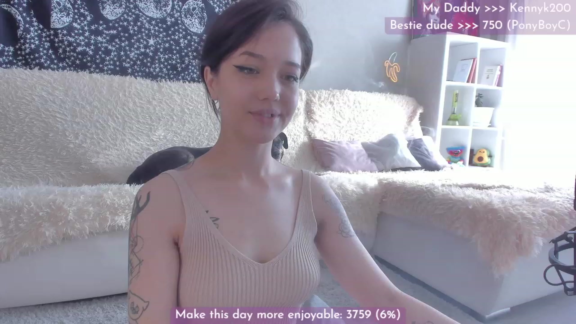 Gallery image thumbnail from Dj_Lilu's myfreecams stream on, 03/29/2023, 03:05 image 9 of 20
