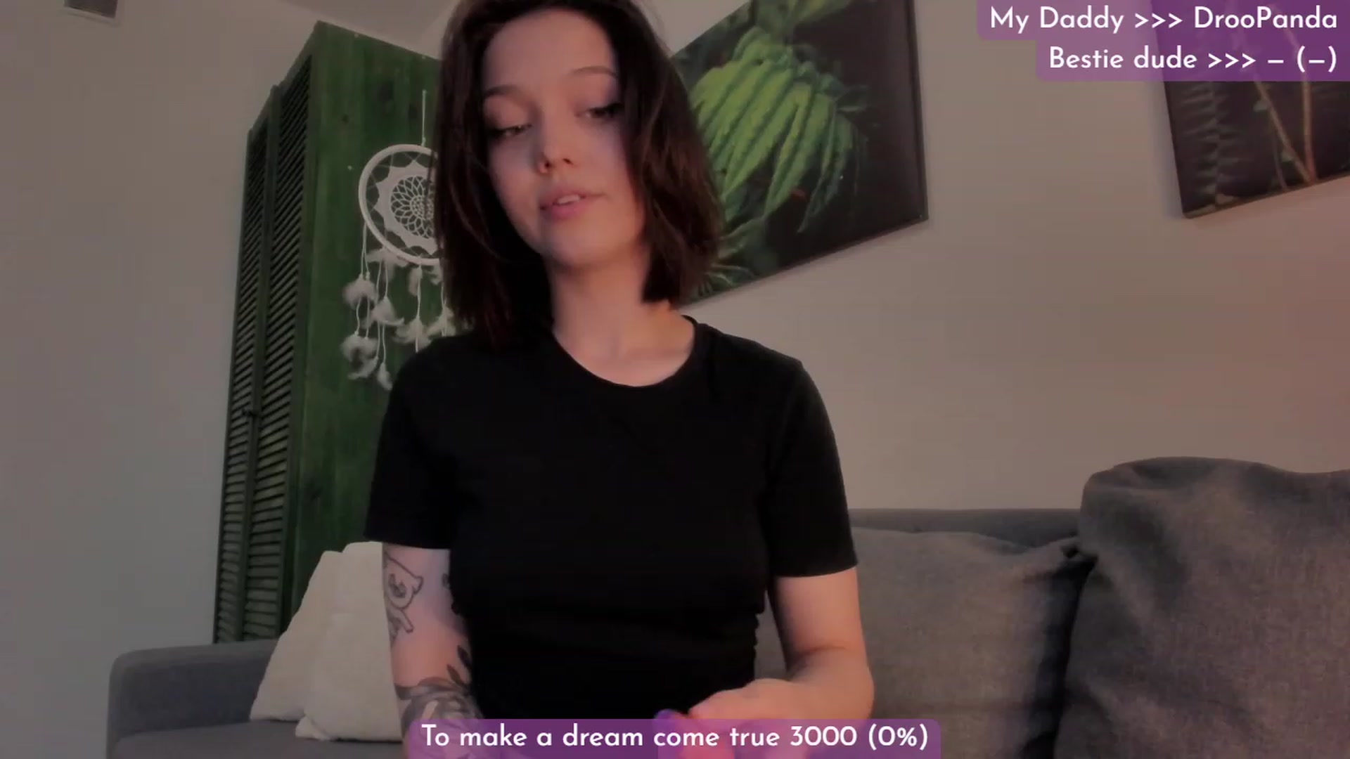 Gallery image thumbnail from Dj_Lilu's myfreecams stream on, 06/06/2023, 10:18 image 11 of 20