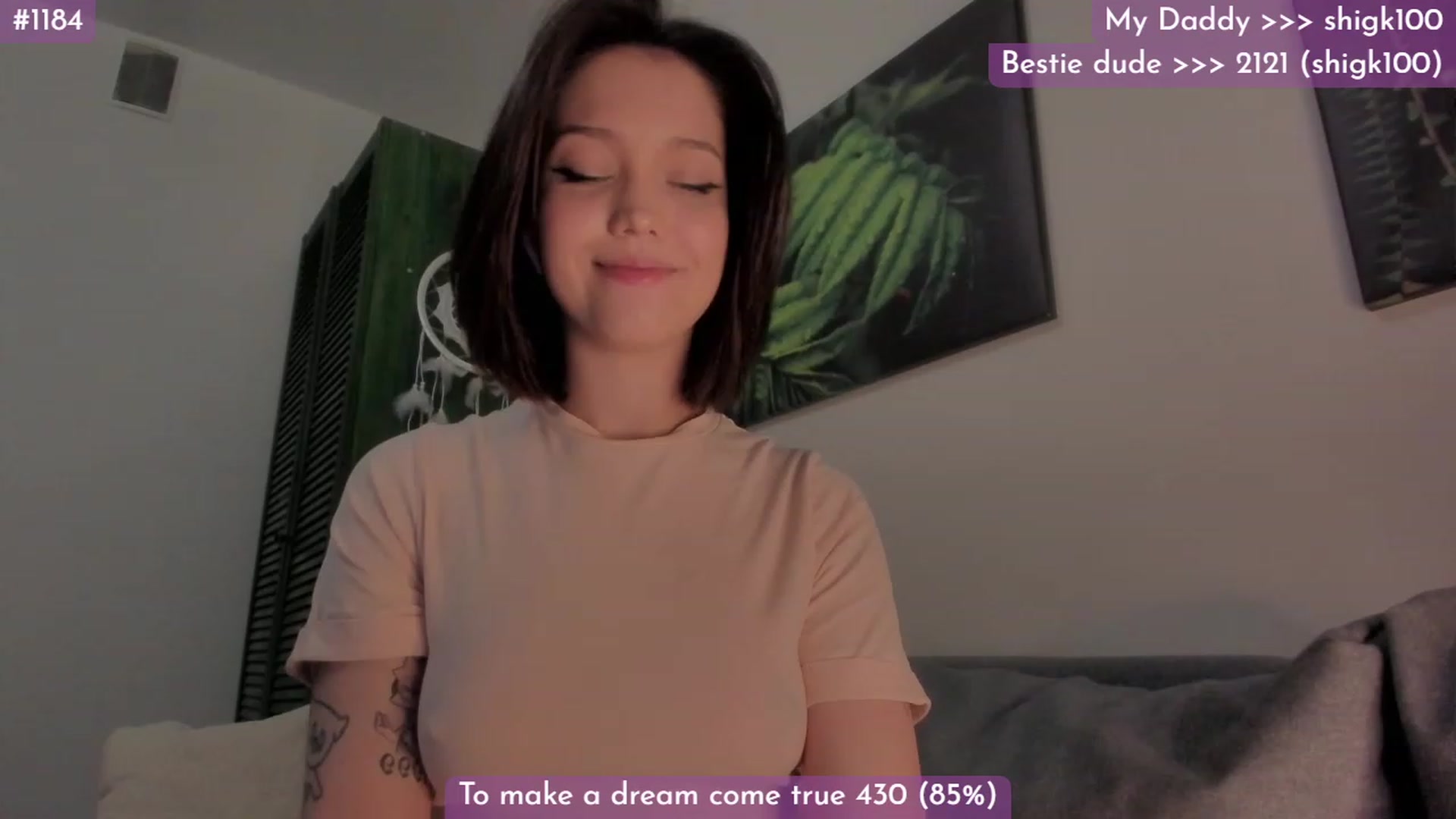 Gallery image thumbnail from Dj_Lilu's myfreecams stream on, 06/09/2023, 18:02 image 17 of 20