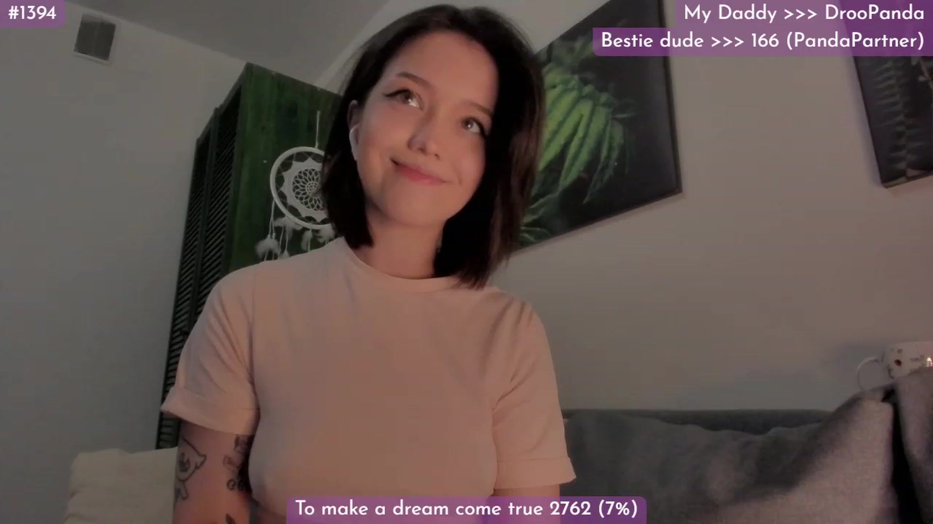 Gallery image thumbnail from Dj_Lilu's myfreecams stream on, 06/09/2023, 18:02 image 8 of 20