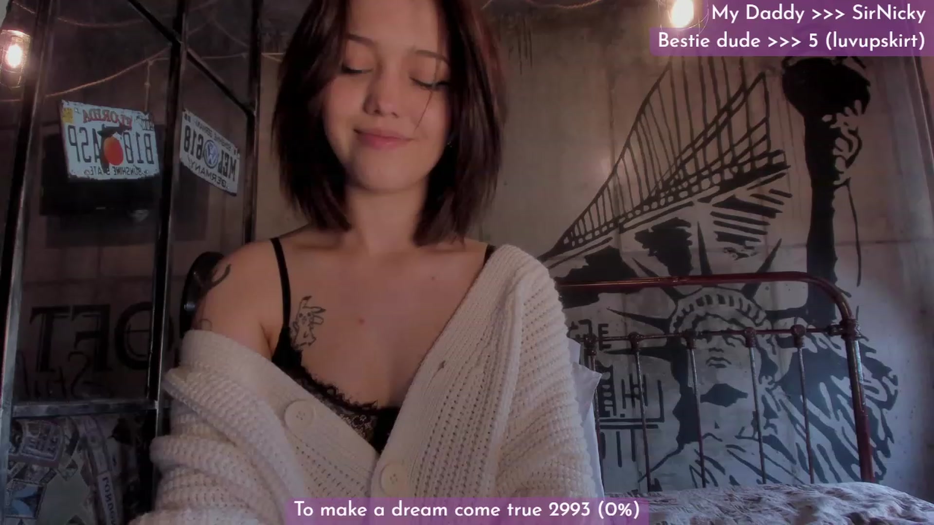 Gallery image thumbnail from Dj_Lilu's myfreecams stream on, 07/21/2023, 05:13 image 3 of 20