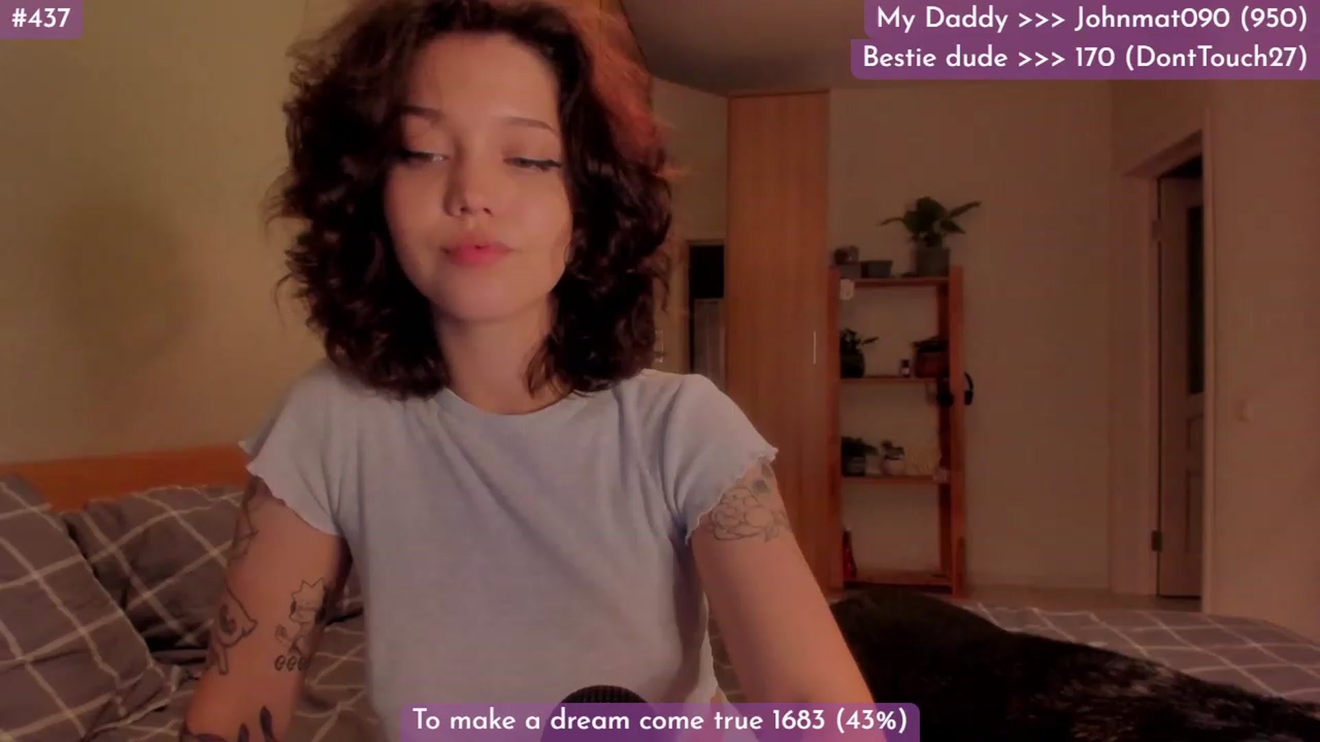 Gallery image thumbnail from Dj_Lilu's myfreecams stream on, 09/04/2023, 18:00 image 13 of 20