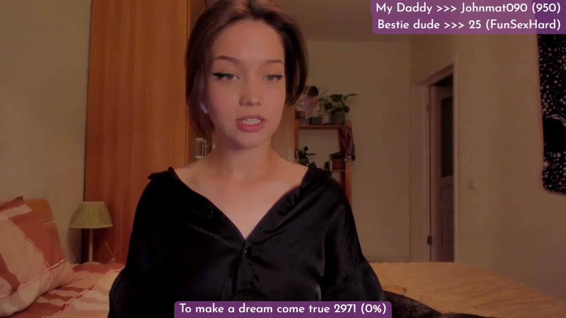 Gallery image thumbnail from Dj_Lilu's myfreecams stream on, 09/18/2023, 07:39 image 6 of 20