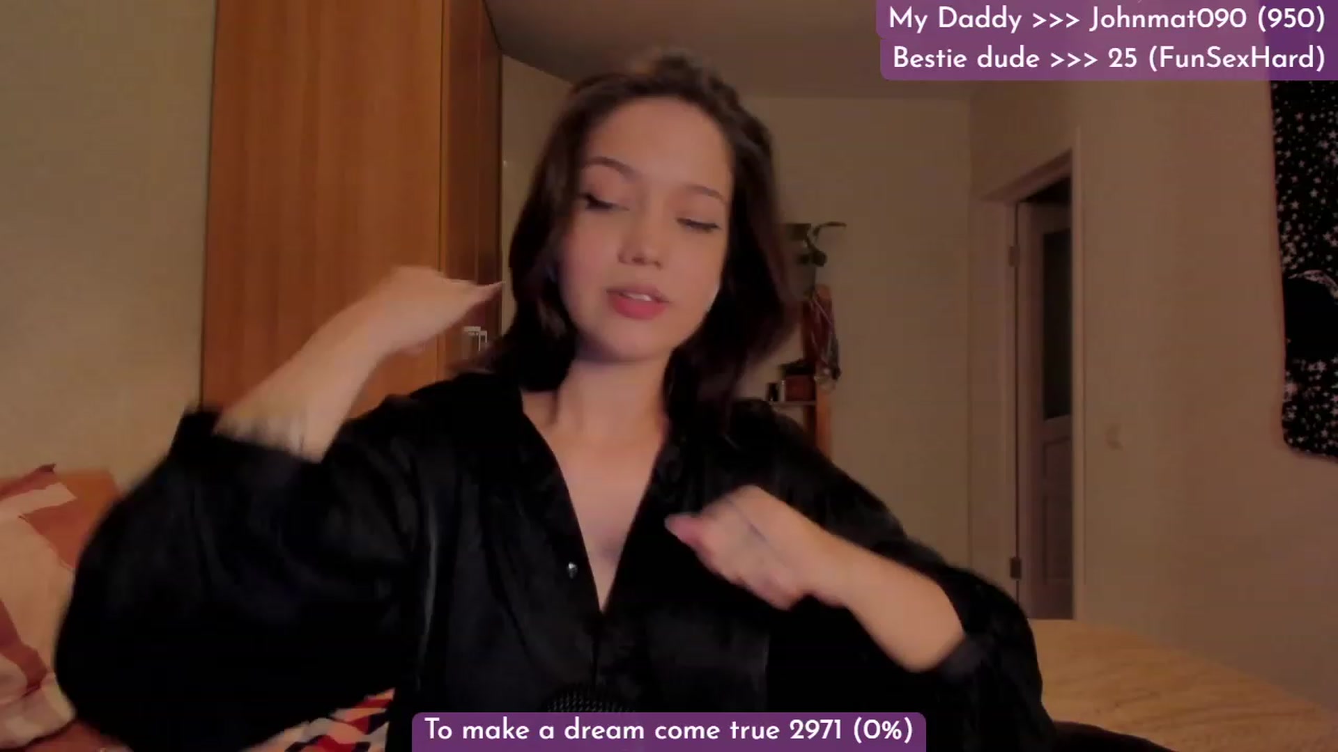 Gallery image thumbnail from Dj_Lilu's myfreecams stream on, 09/18/2023, 07:39 image 4 of 20