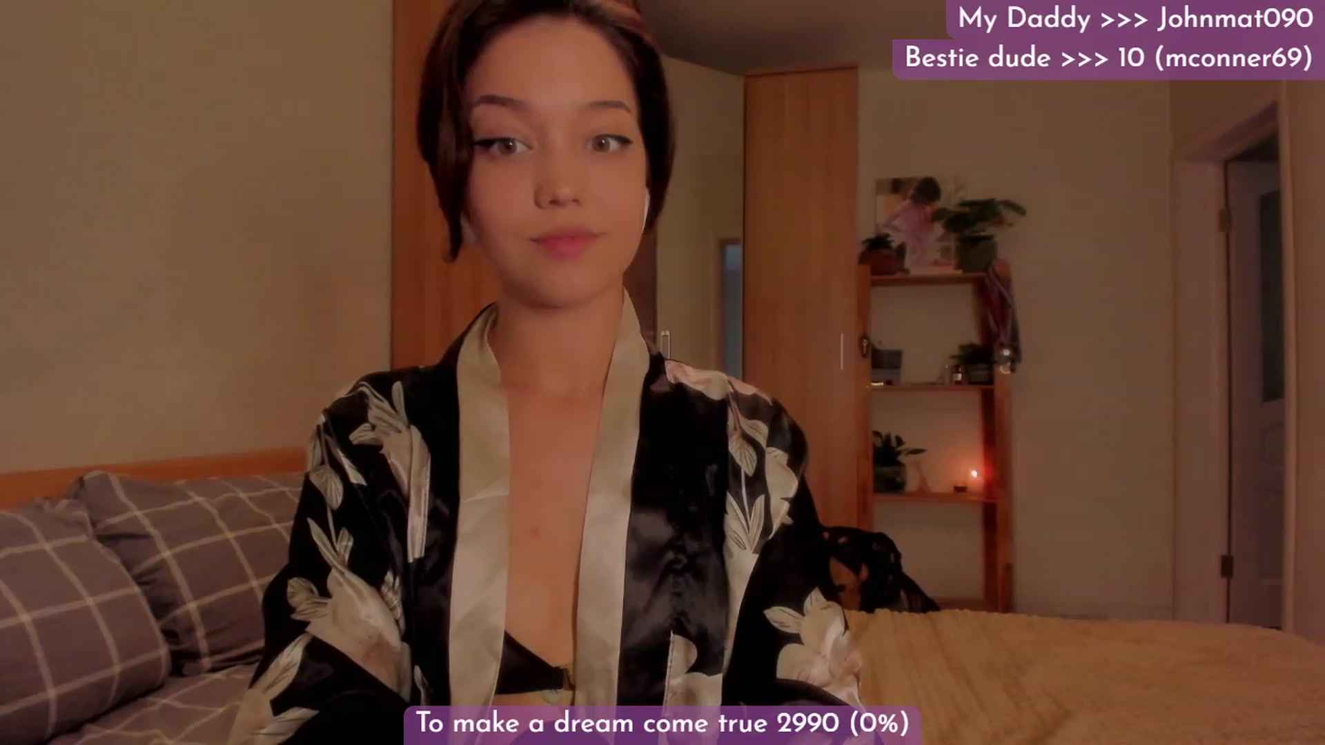 Gallery image thumbnail from Dj_Lilu's myfreecams stream on, 09/27/2023, 06:20 image 16 of 20