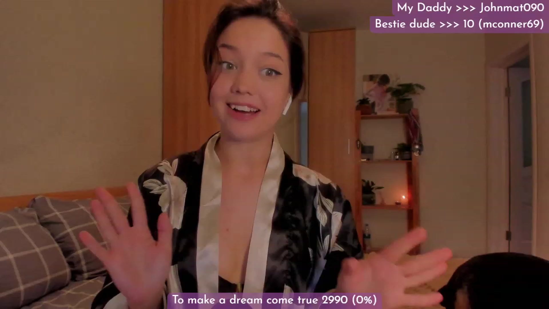 Gallery image thumbnail from Dj_Lilu's myfreecams stream on, 09/27/2023, 06:20 image 10 of 20