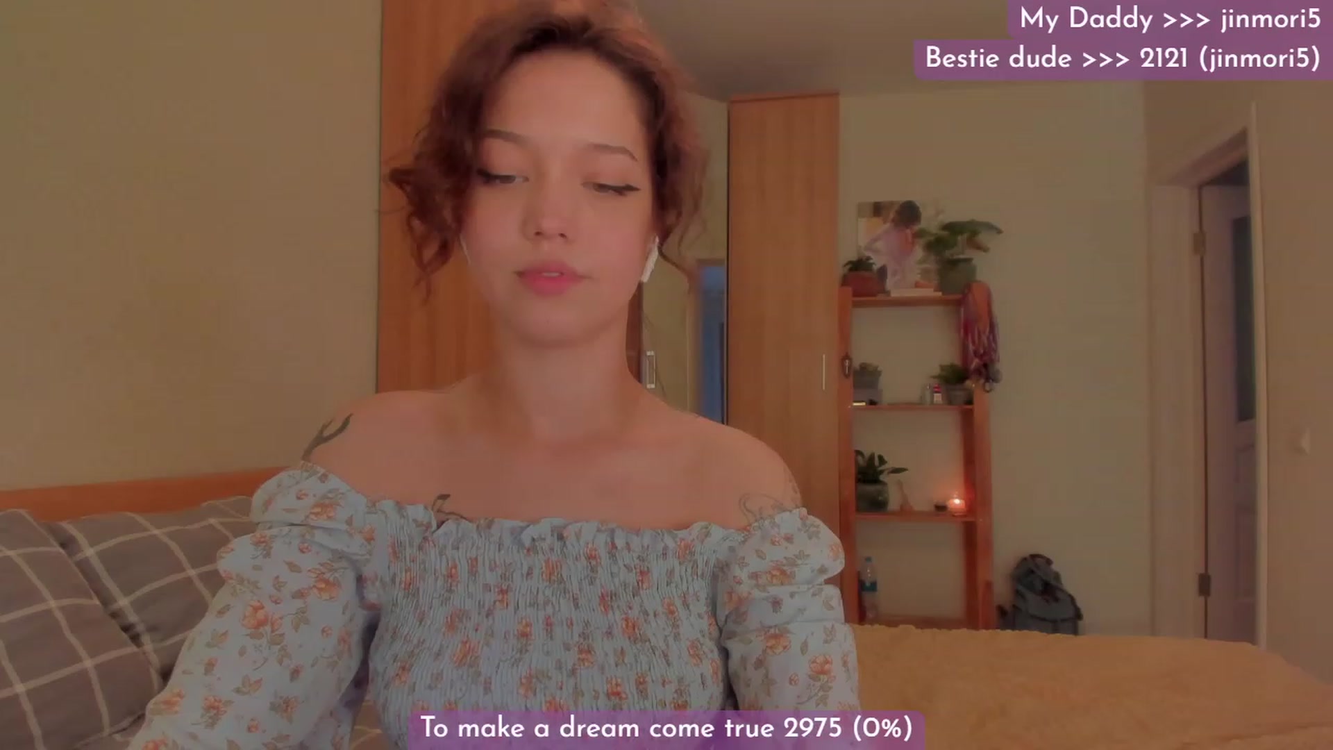 Gallery image thumbnail from Dj_Lilu's myfreecams stream on, 09/29/2023, 06:08 image 12 of 20