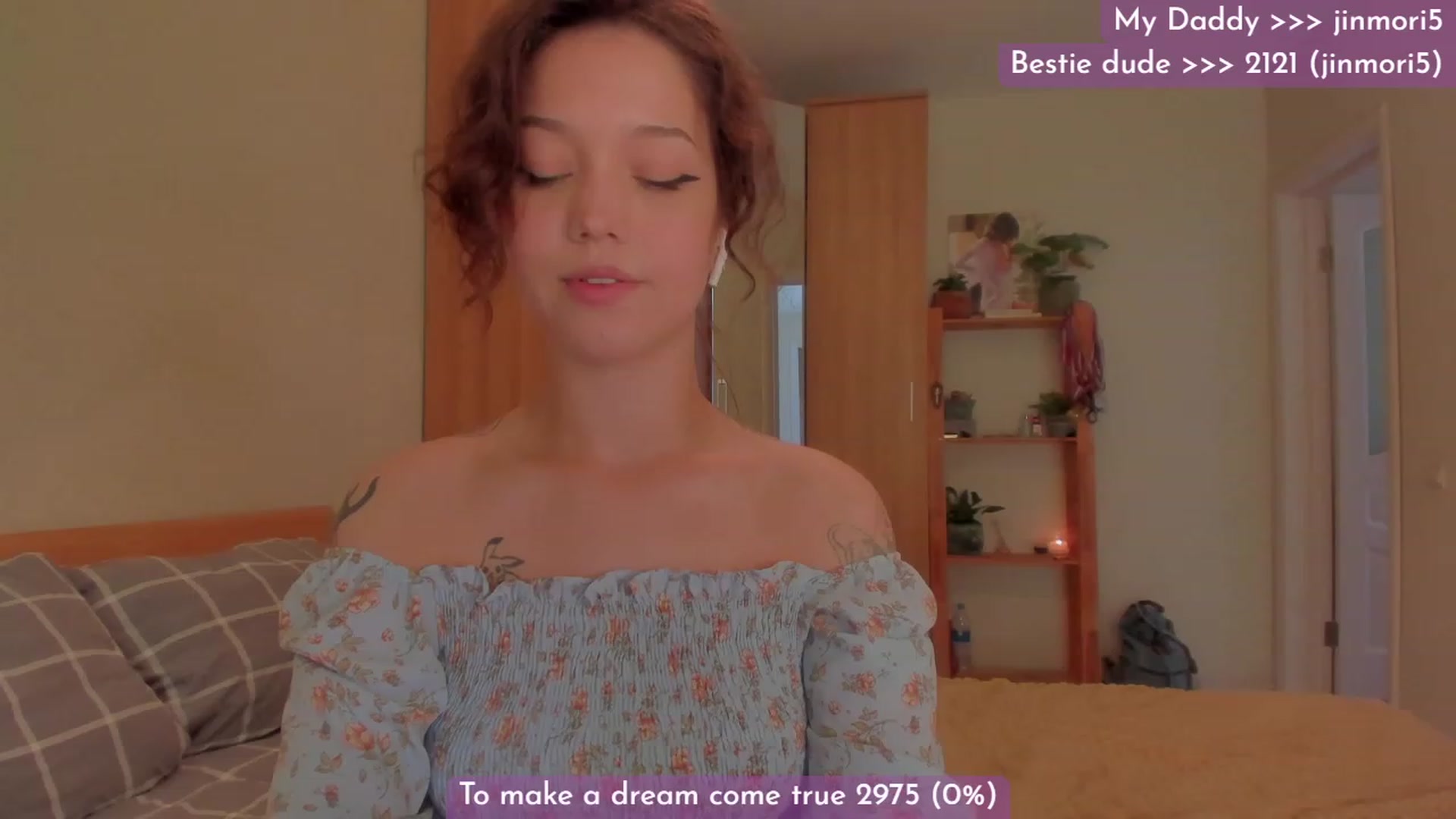 Gallery image thumbnail from Dj_Lilu's myfreecams stream on, 09/29/2023, 06:08 image 5 of 20