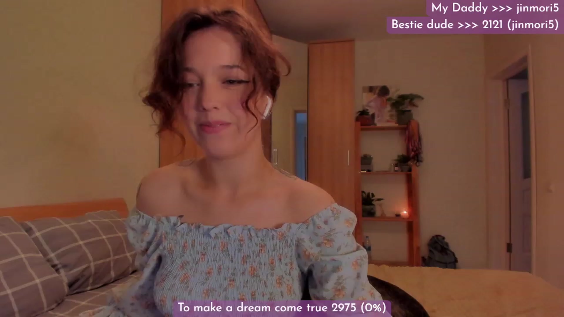Gallery image thumbnail from Dj_Lilu's myfreecams stream on, 09/29/2023, 06:08 image 18 of 20