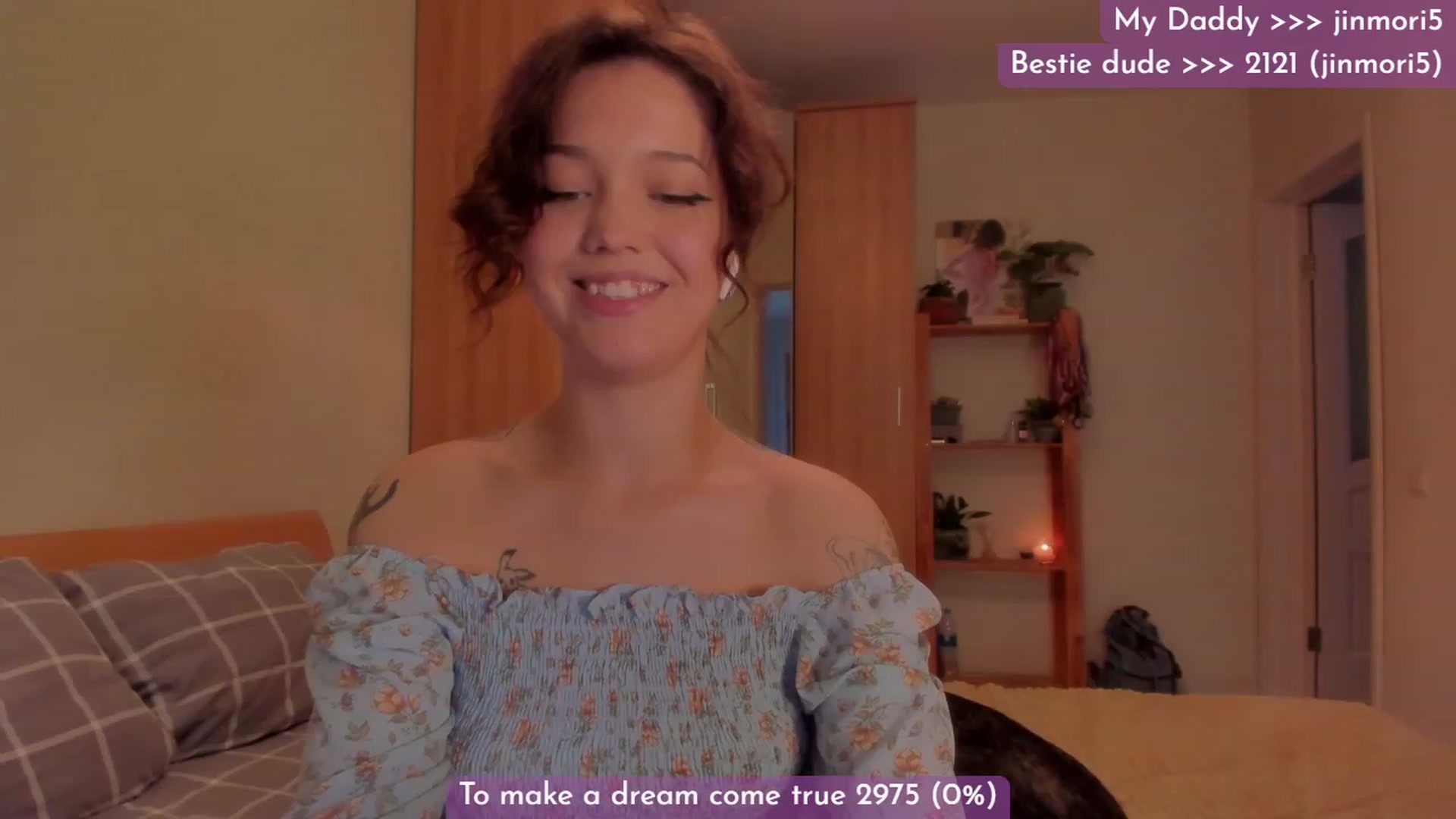 Gallery image thumbnail from Dj_Lilu's myfreecams stream on, 09/29/2023, 06:08 image 16 of 20