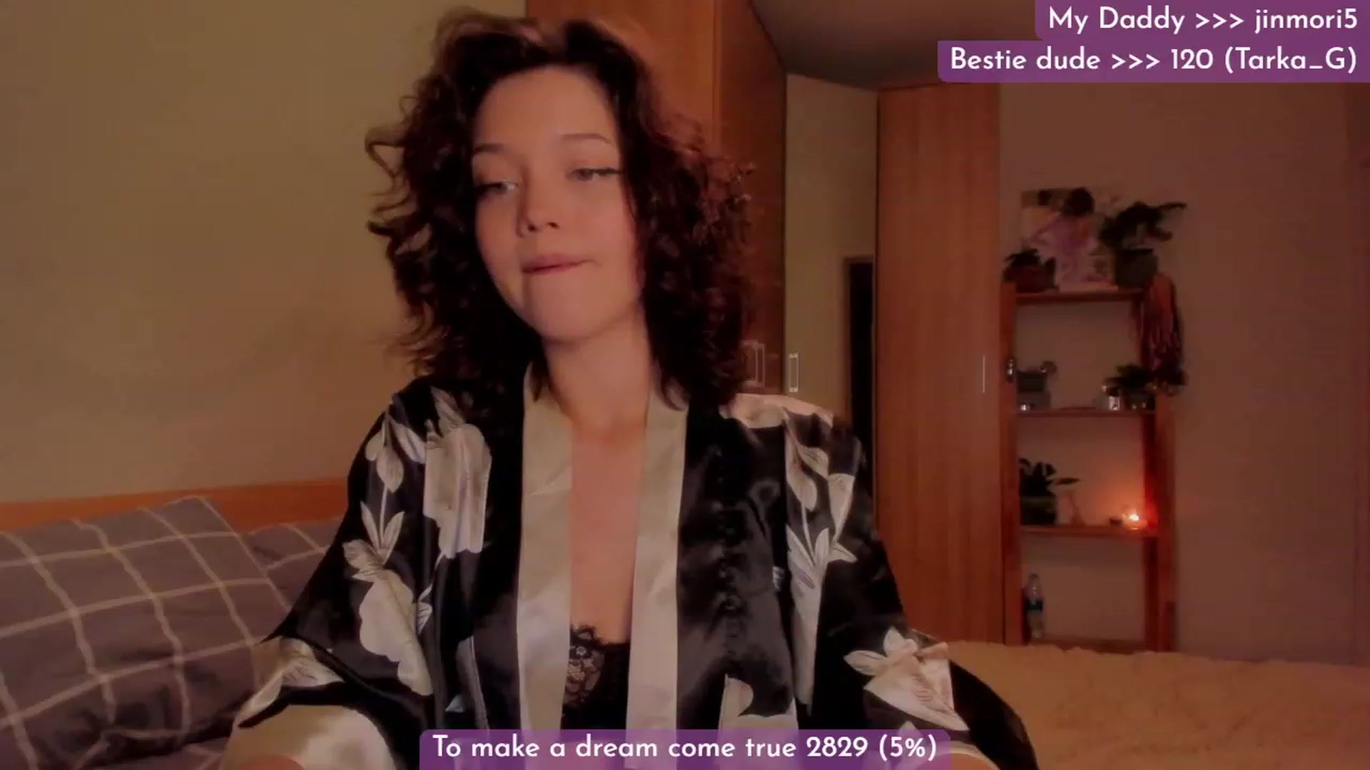 Gallery image thumbnail from Dj_Lilu's myfreecams stream on, 09/30/2023, 16:37 image 8 of 20