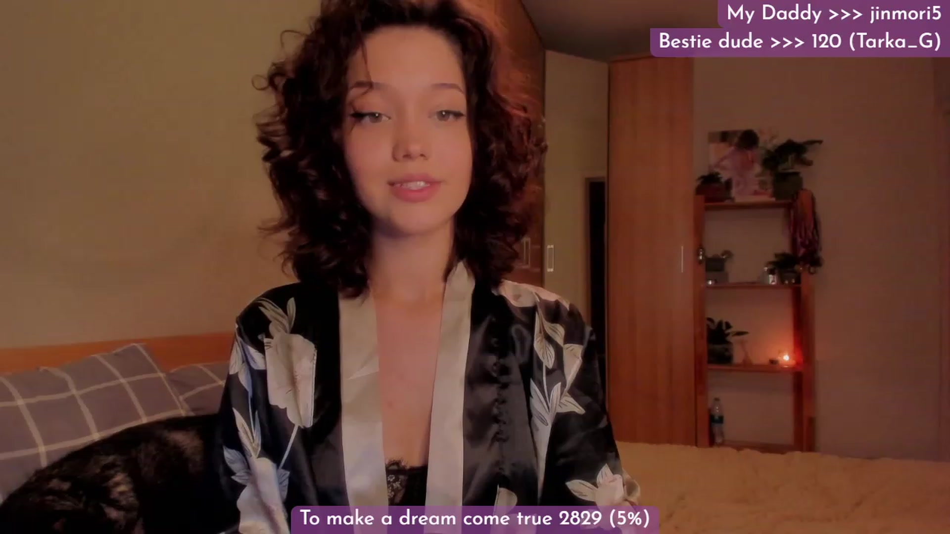 Gallery image thumbnail from Dj_Lilu's myfreecams stream on, 09/30/2023, 16:37 image 10 of 20