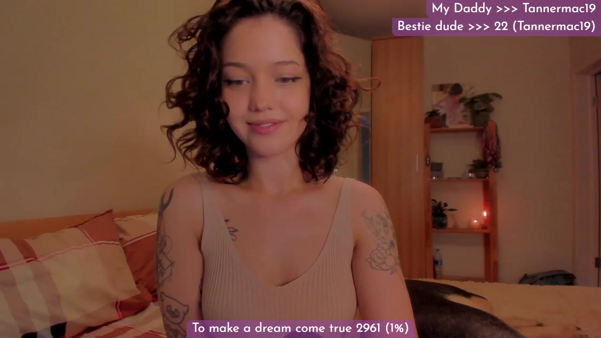 Gallery image thumbnail from Dj_Lilu's myfreecams stream on, 10/04/2023, 04:56 image 10 of 20