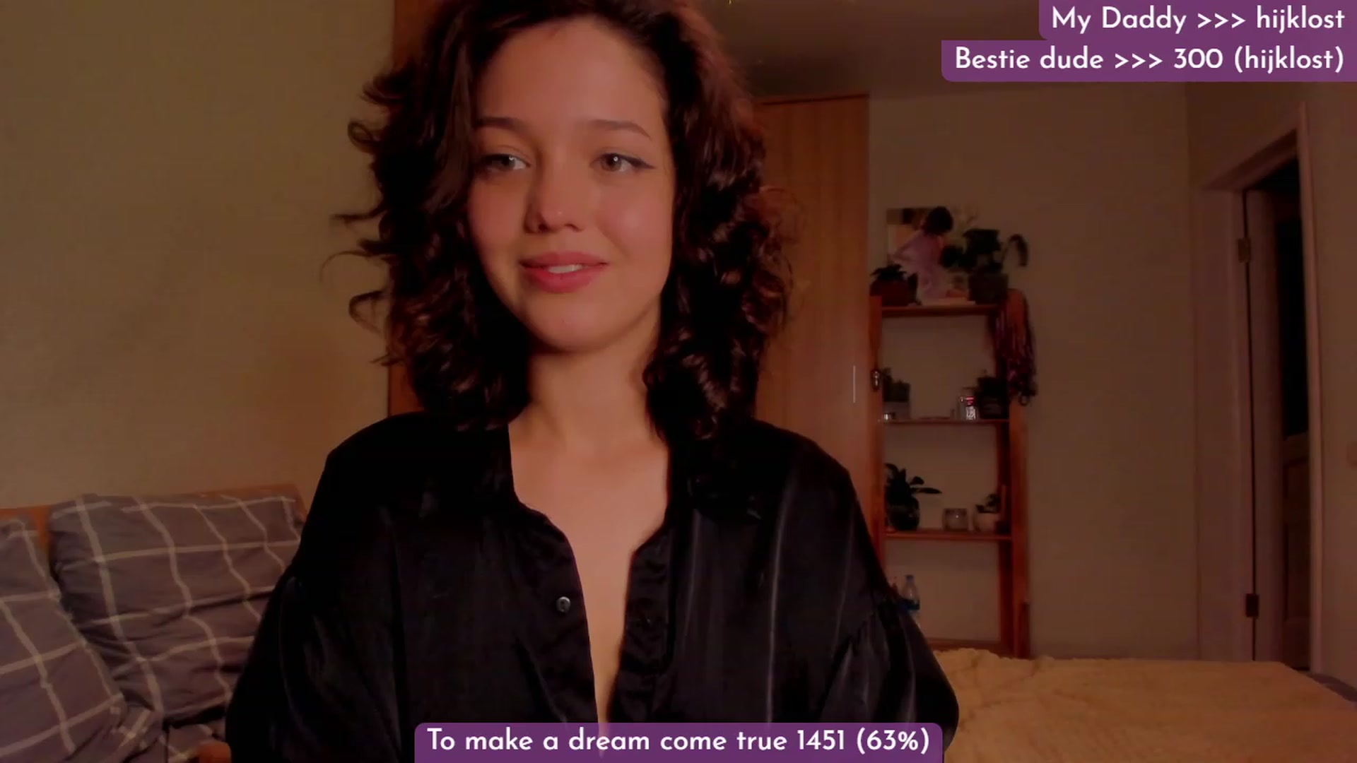 Gallery image thumbnail from Dj_Lilu's myfreecams stream on, 10/16/2023, 08:40 image 9 of 20