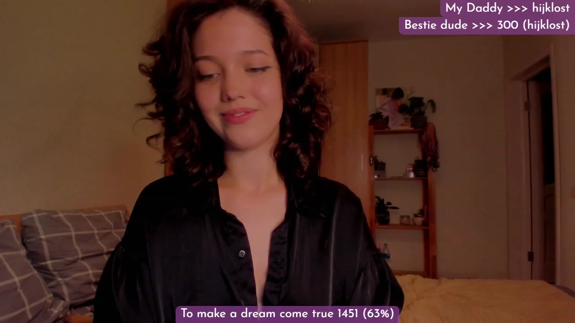 Gallery image thumbnail from Dj_Lilu's myfreecams stream on, 10/16/2023, 08:40 image 10 of 20